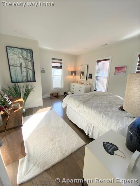 18 Laurel St, Arlington Heights