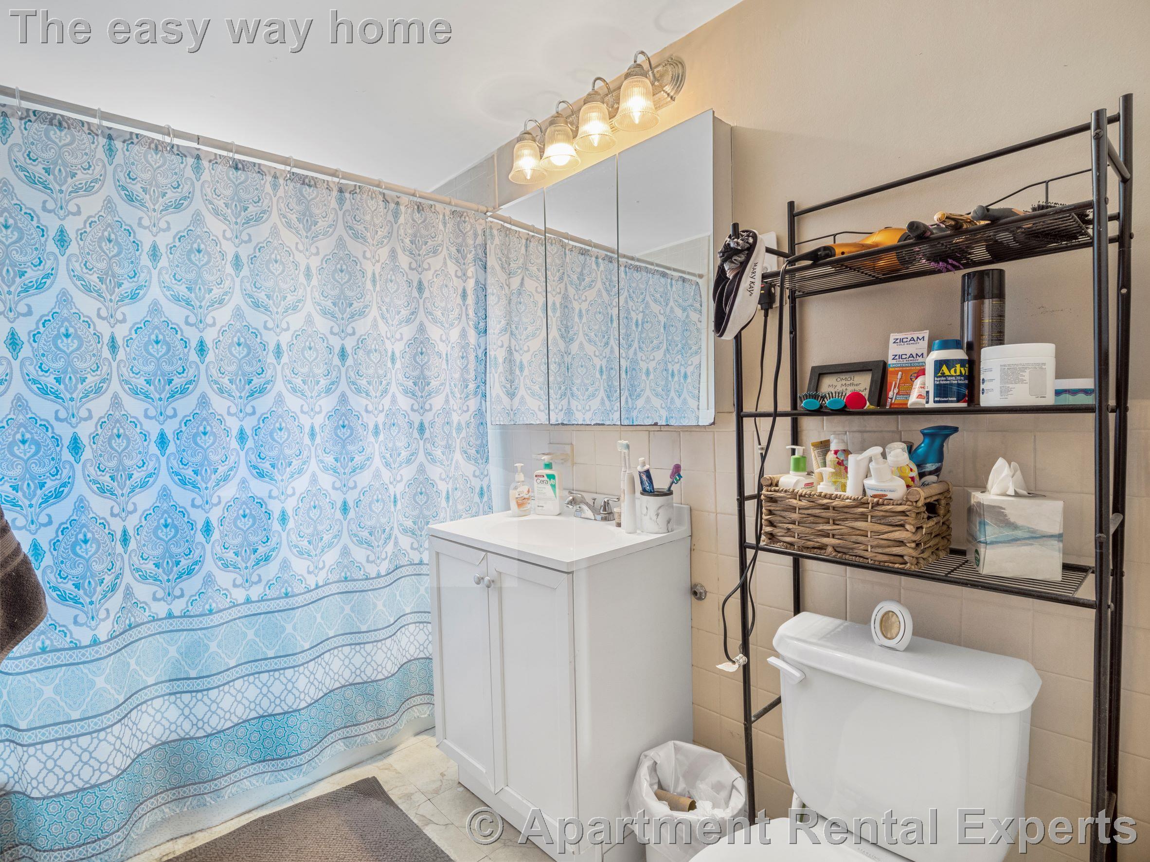 60 Powderhouse Blvd, Davis Square