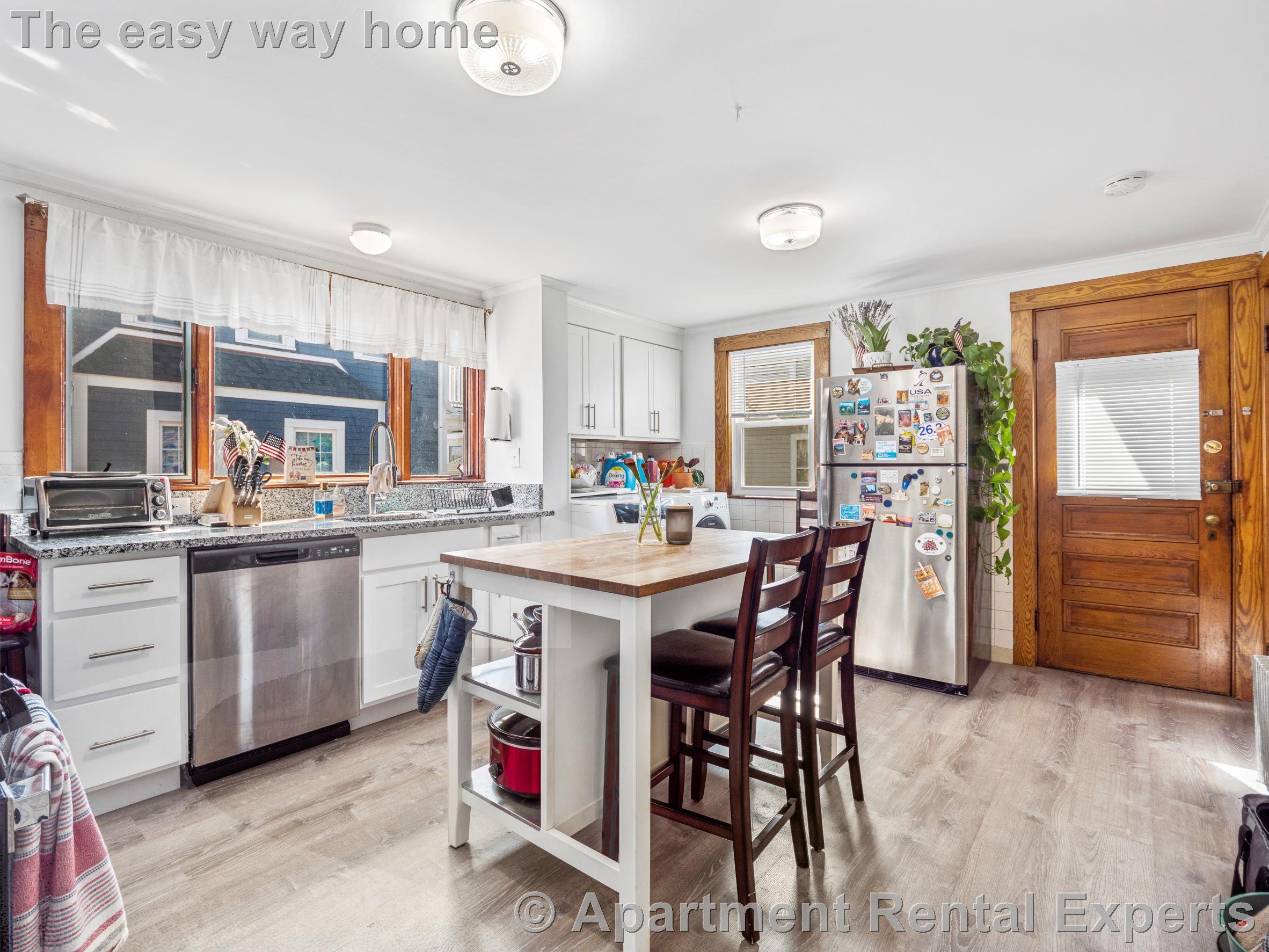 60 Powderhouse Blvd, Davis Square