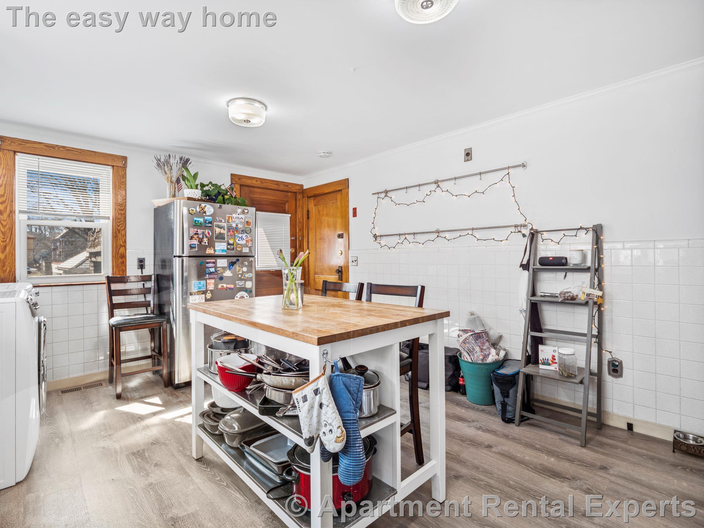 60 Powderhouse Blvd, Davis Square