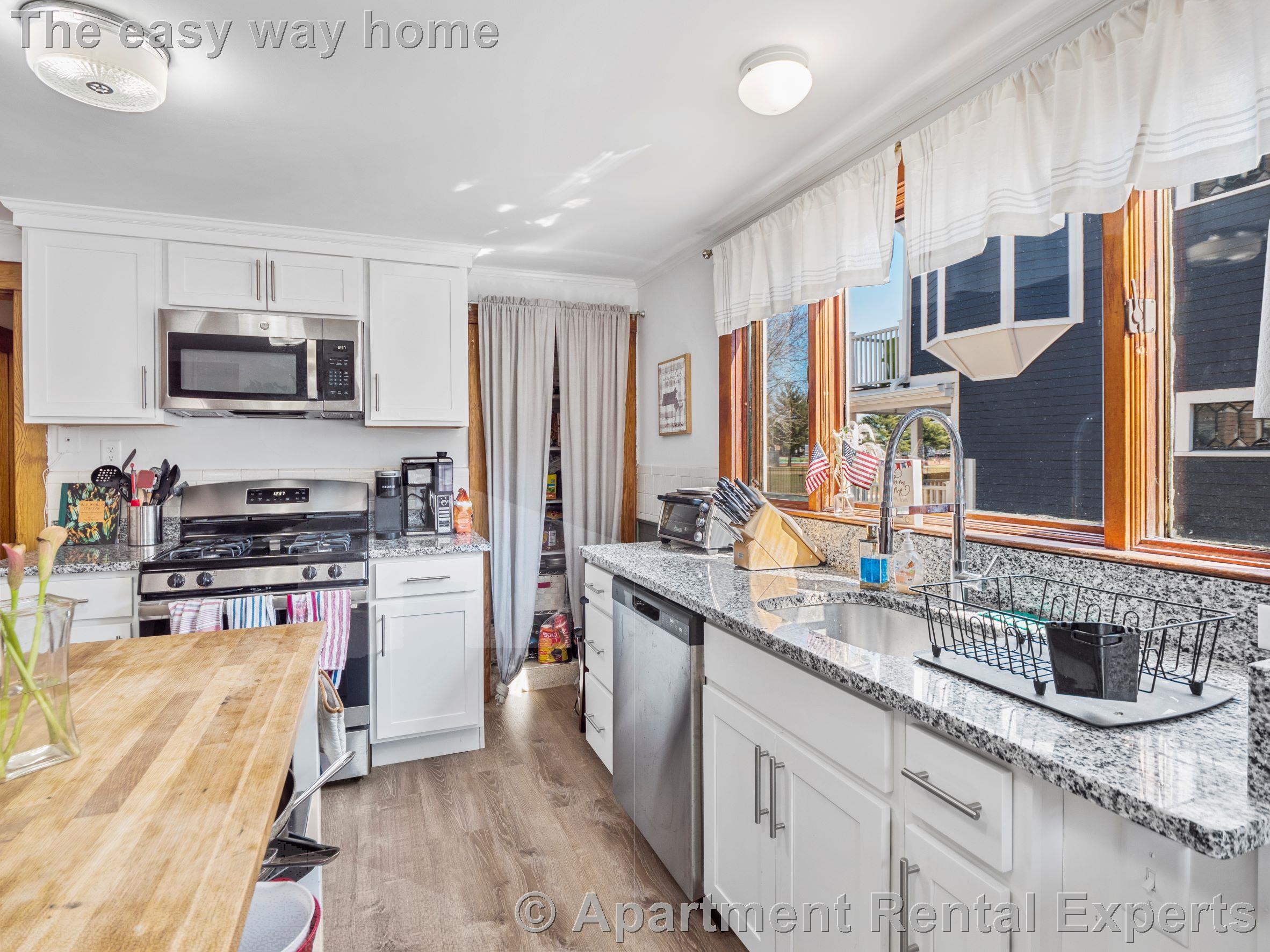 60 Powderhouse Blvd, Davis Square