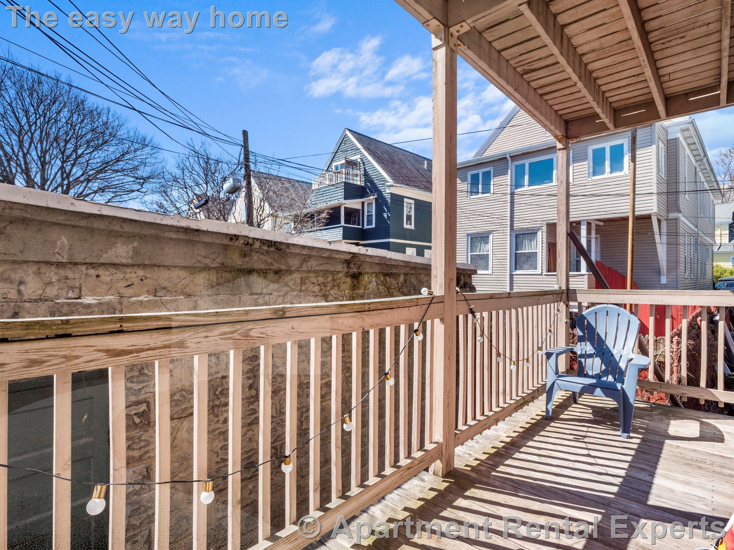 60 Powderhouse Blvd, Davis Square