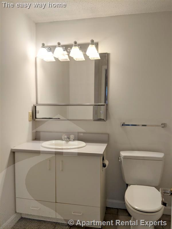 175 Beacon St, Ward Two