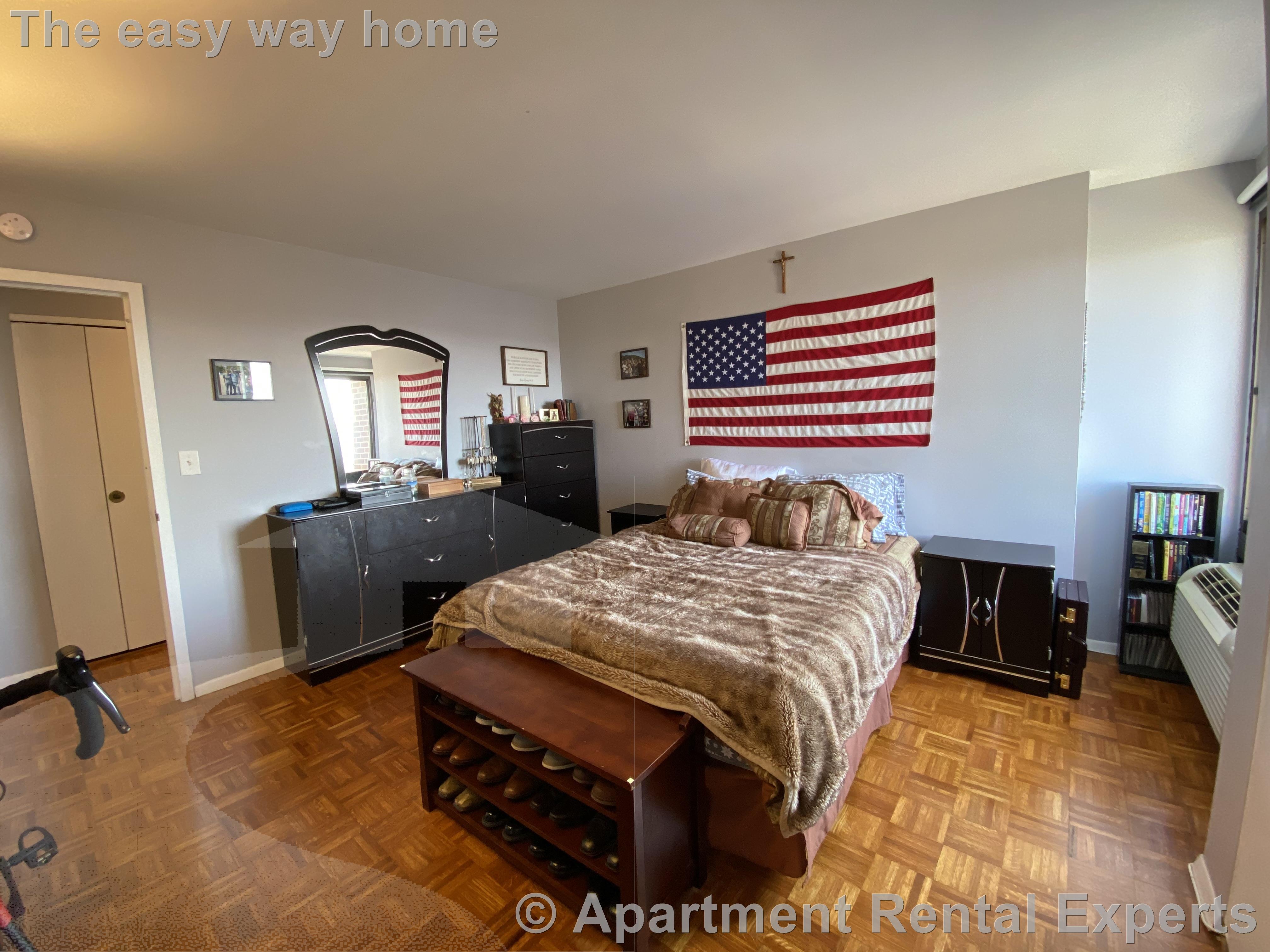 1105 Massachusetts Ave, Harvard Square