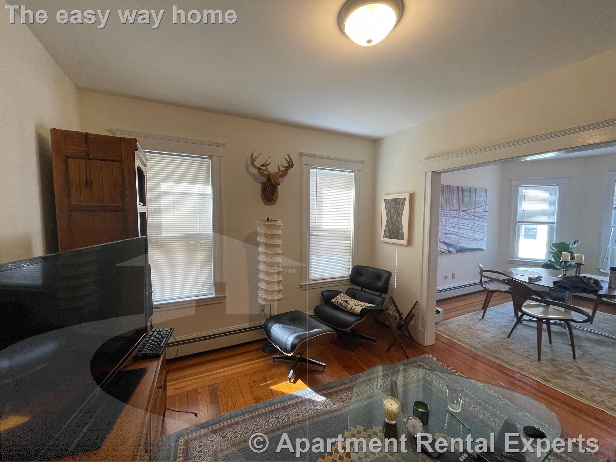 17 Belmont Sq, Porter Square