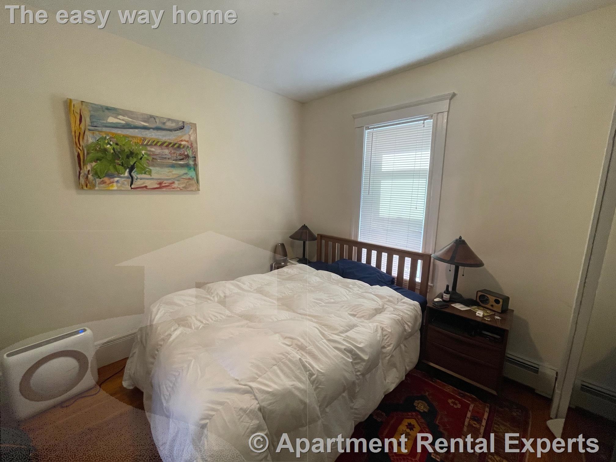 17 Belmont Sq, Porter Square