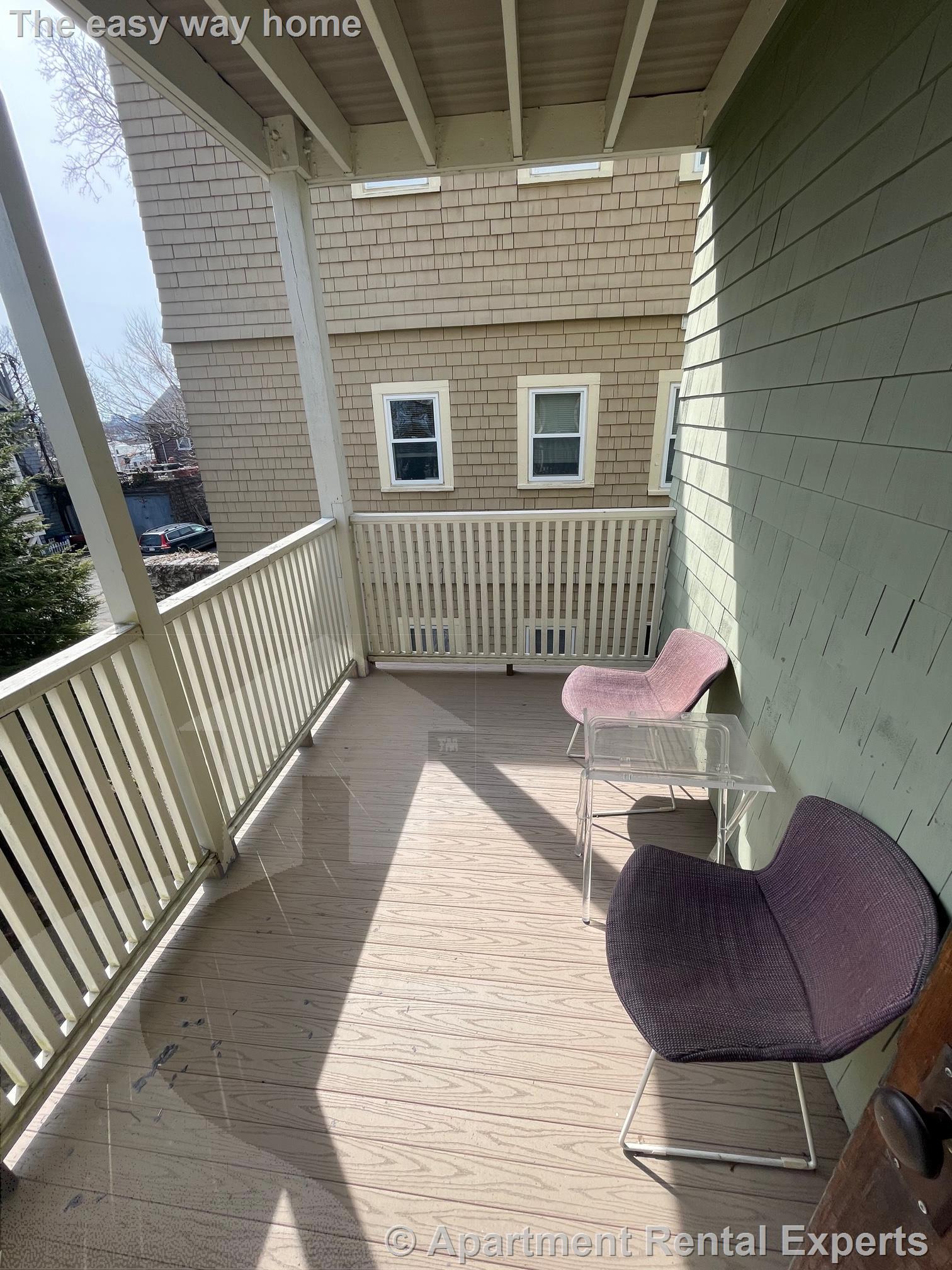 17 Belmont Sq, Porter Square