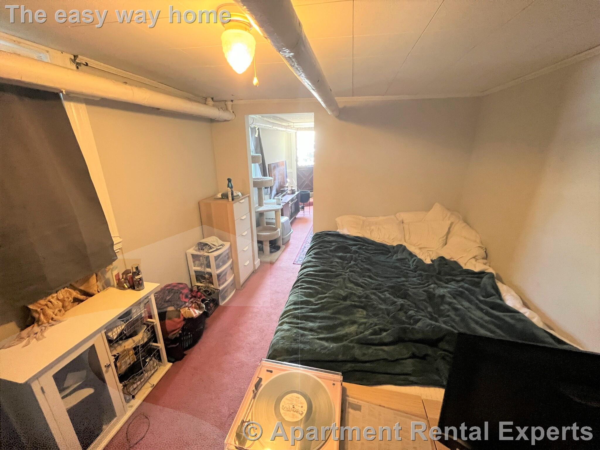 27-29 Cameron Ave, Davis Square