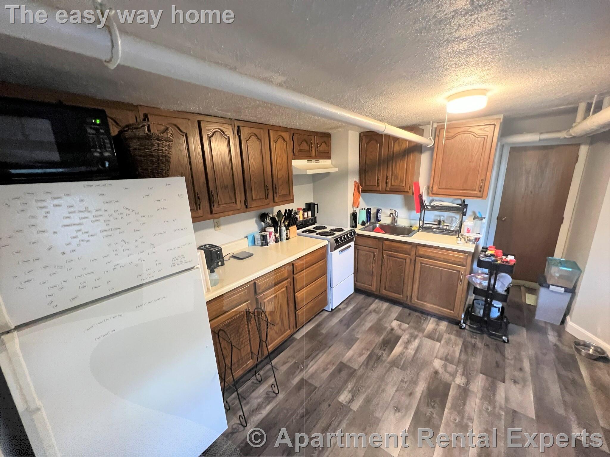 27-29 Cameron Ave, Davis Square