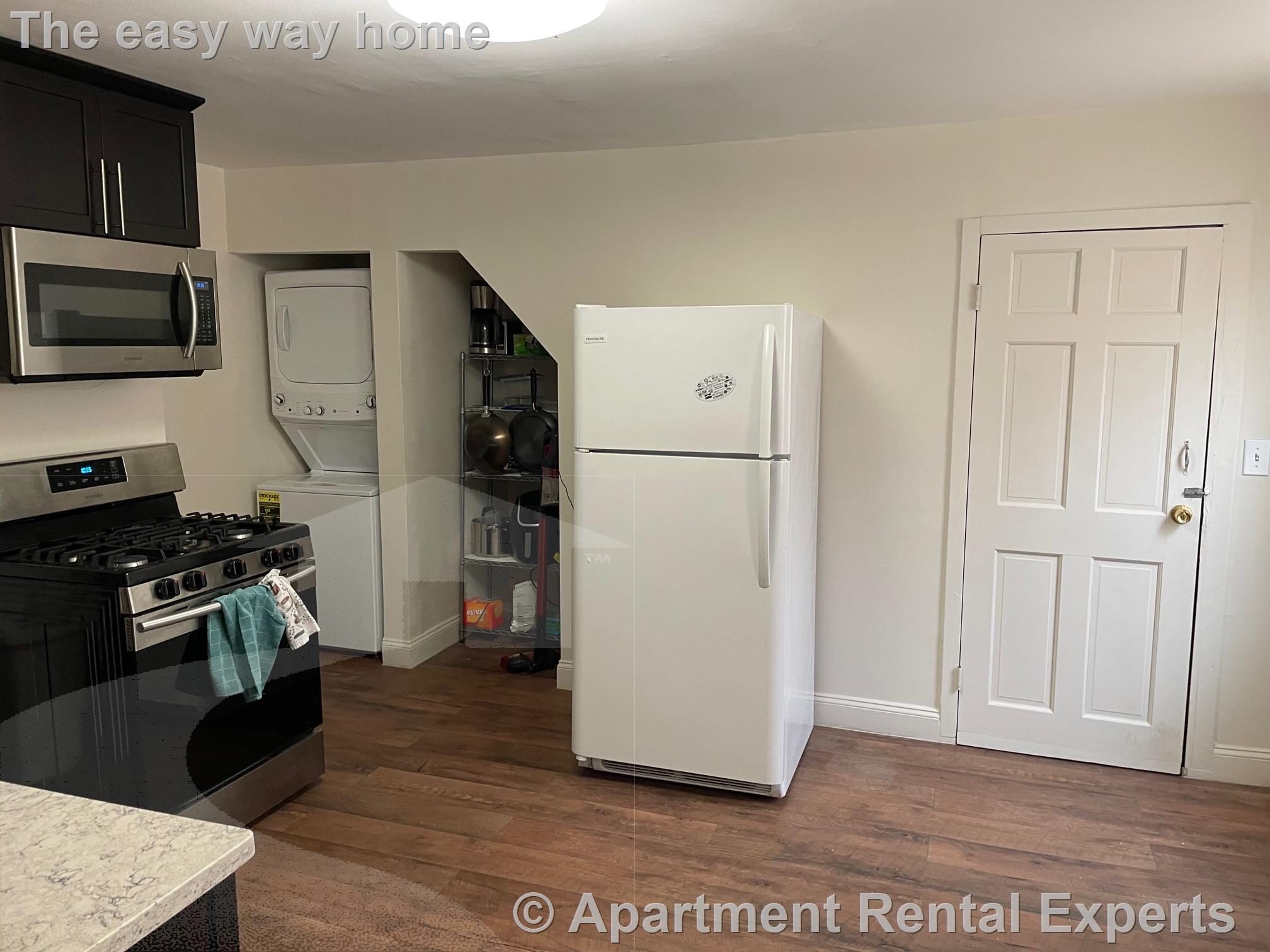 72 School St, Central Square