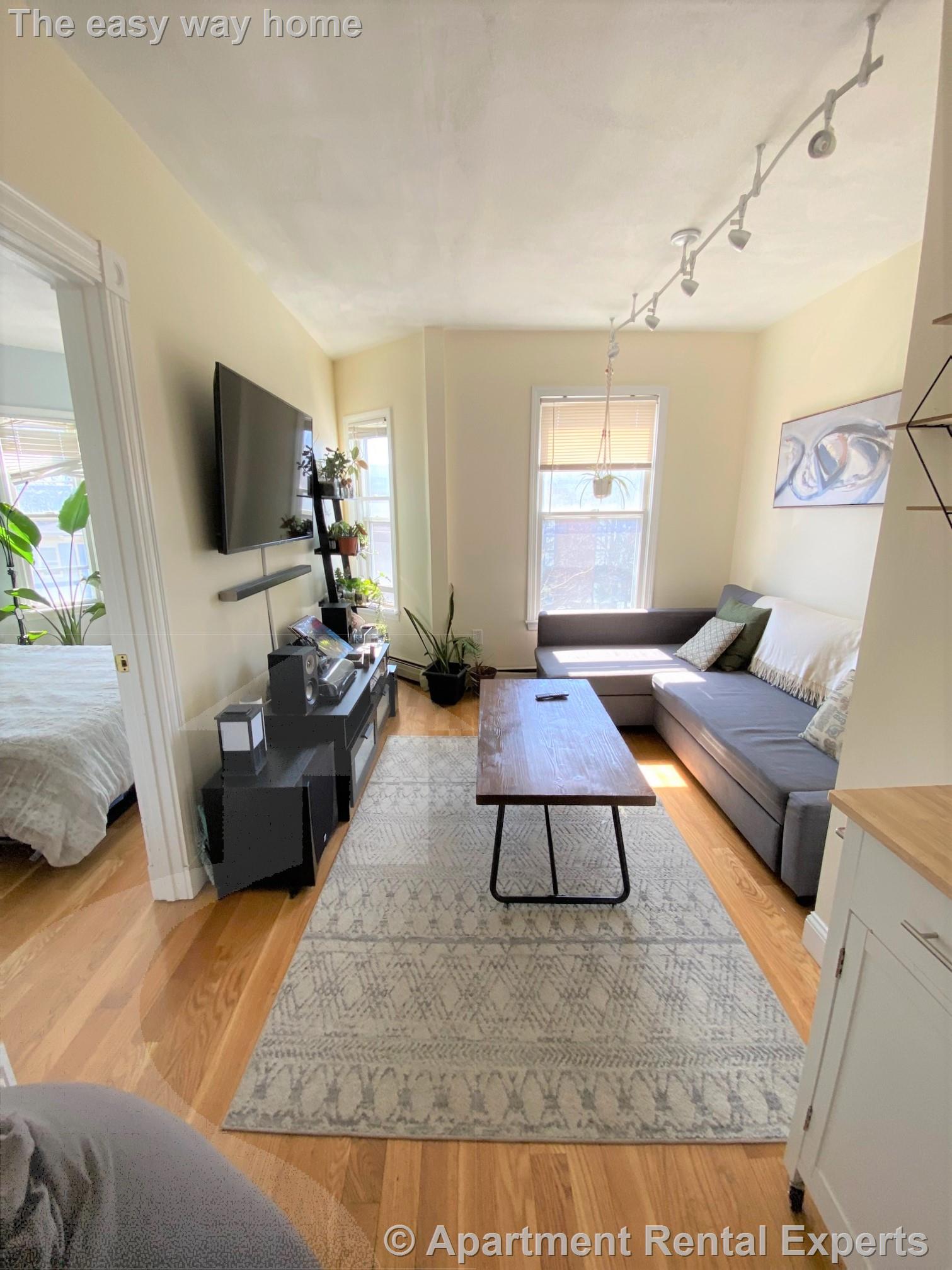 359-361 Western Ave, Cambridgeport