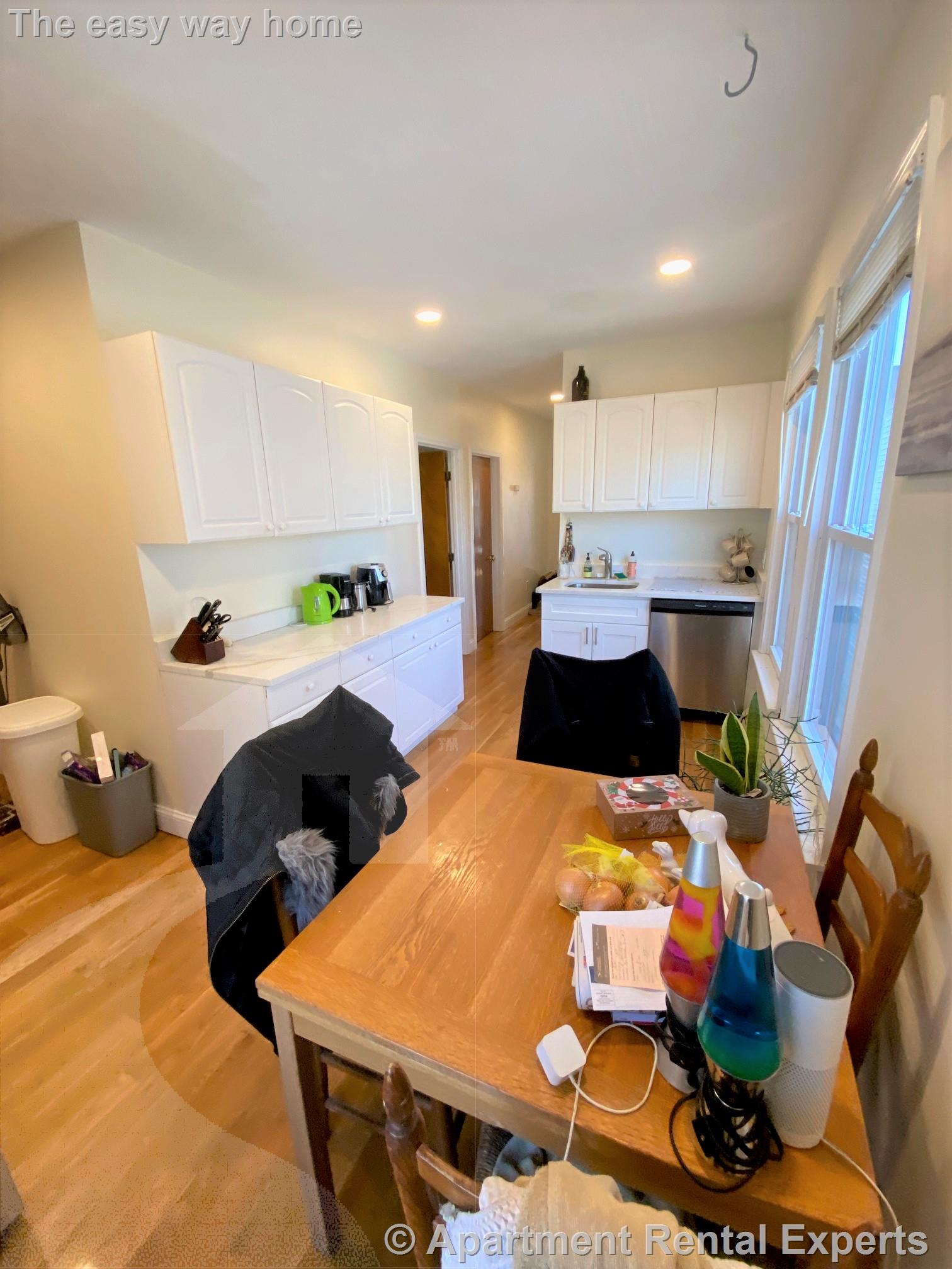 359-361 Western Ave, Cambridgeport