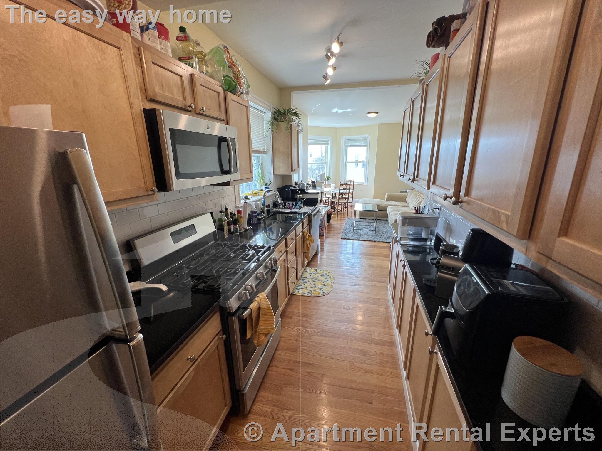 48-50 Lowell St, Porter Square