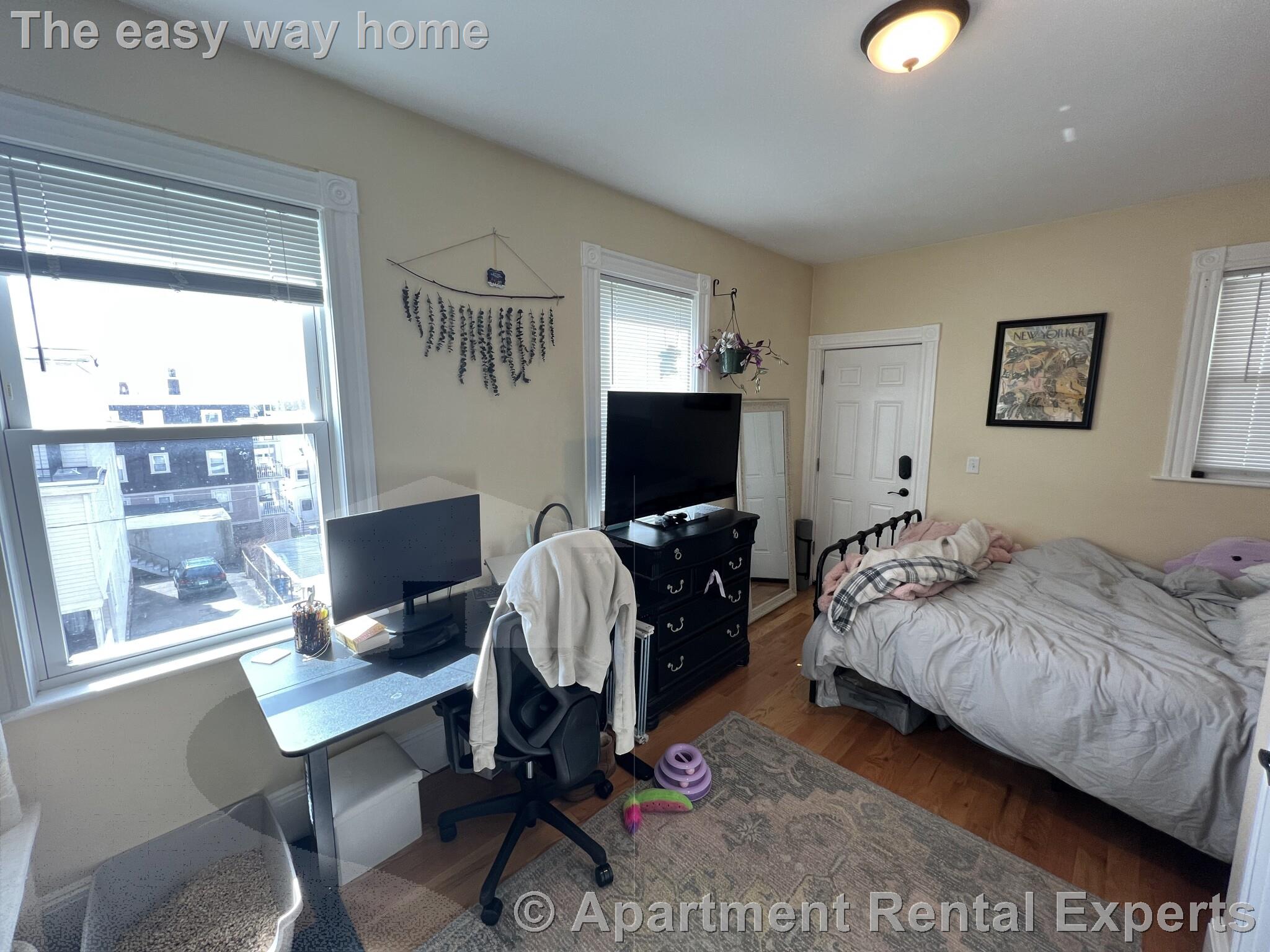 48-50 Lowell St, Porter Square