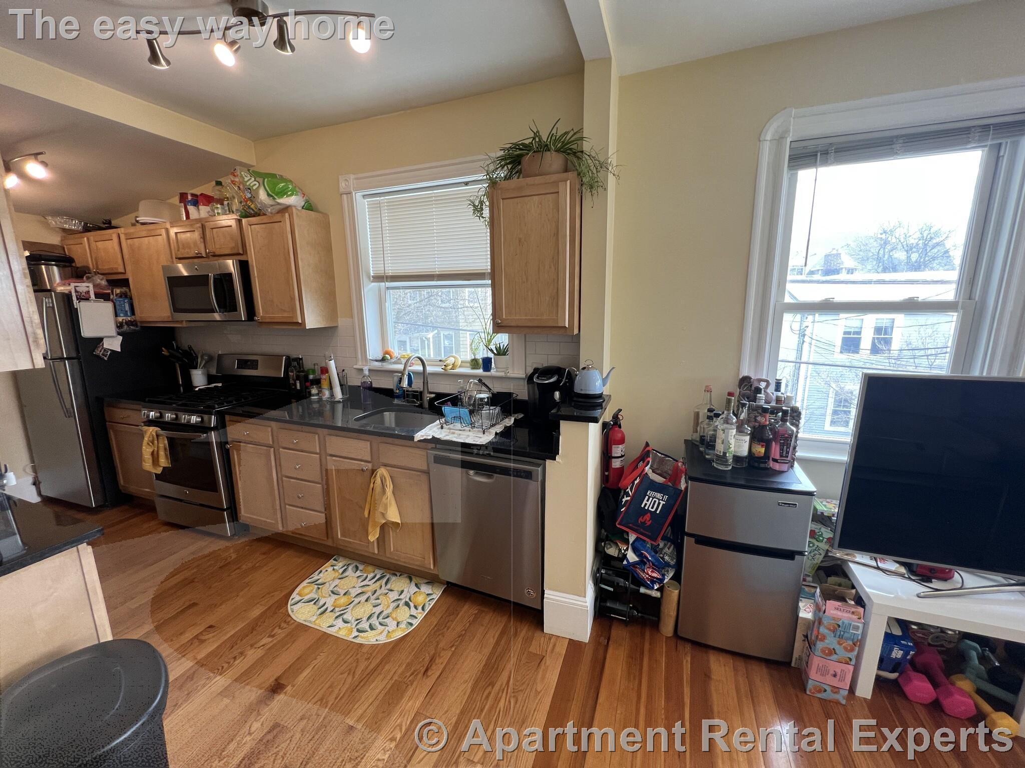 48-50 Lowell St, Porter Square