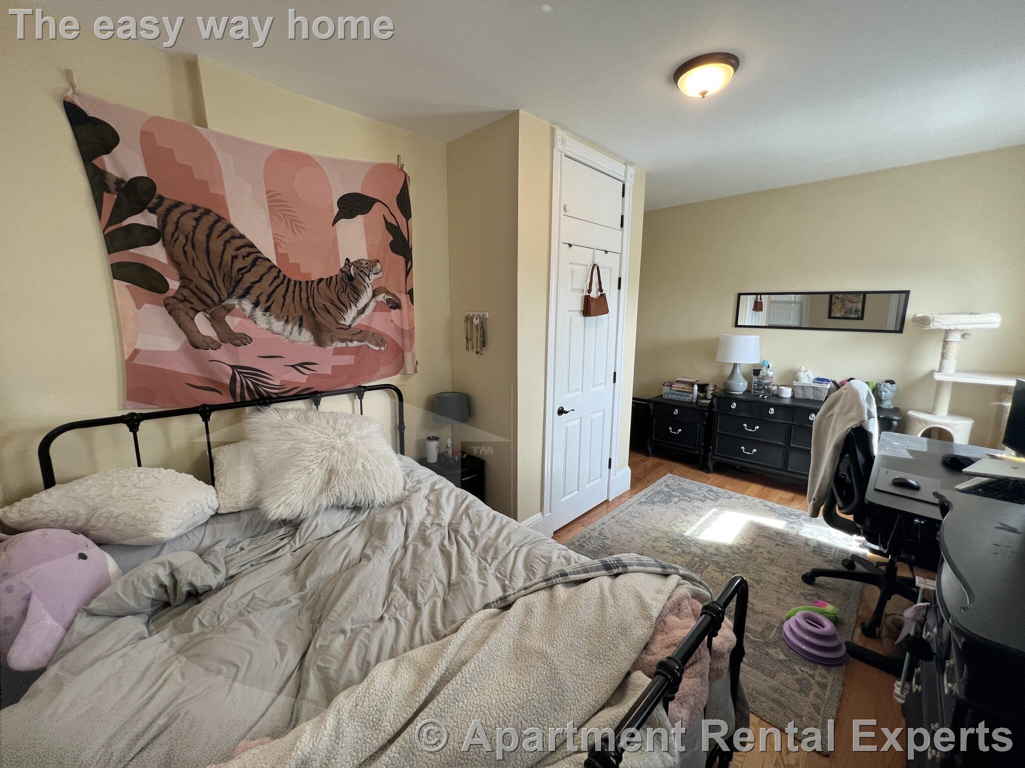 48-50 Lowell St, Porter Square