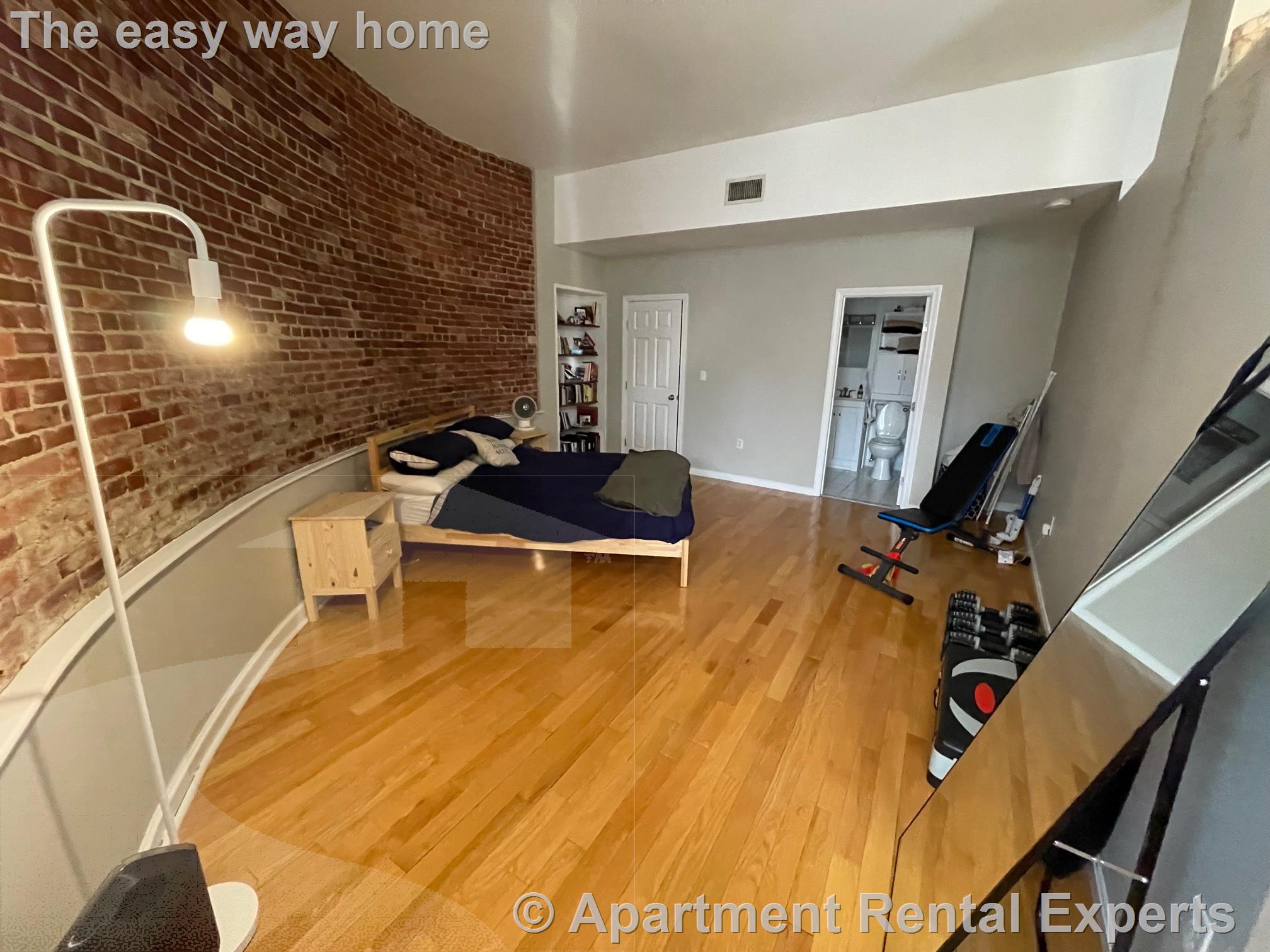 17 Bow St, Union Square