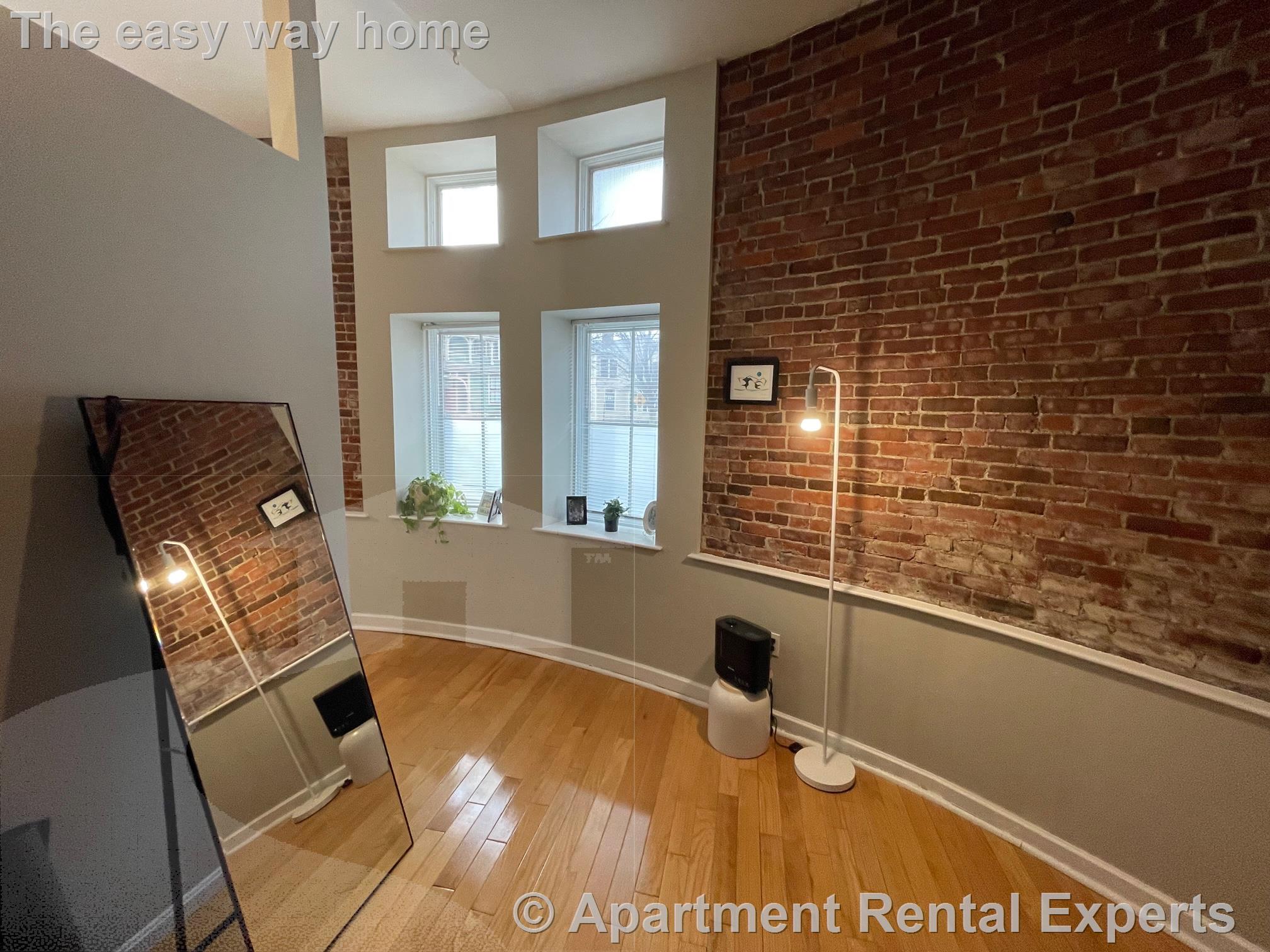 17 Bow St, Union Square