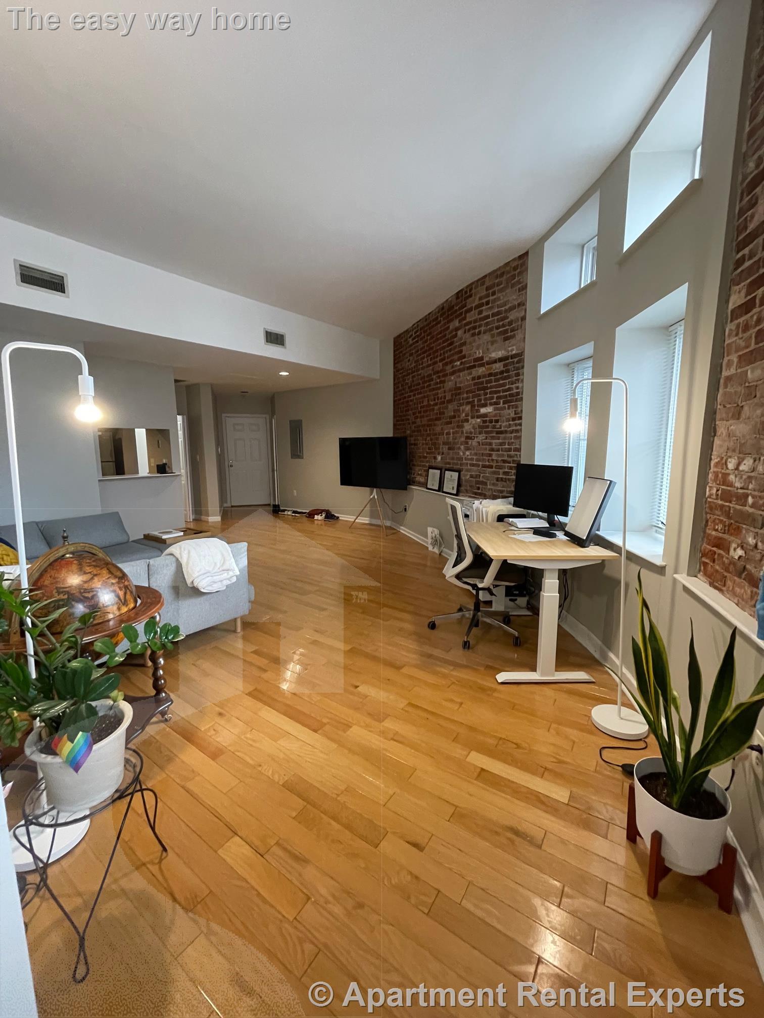 17 Bow St, Union Square