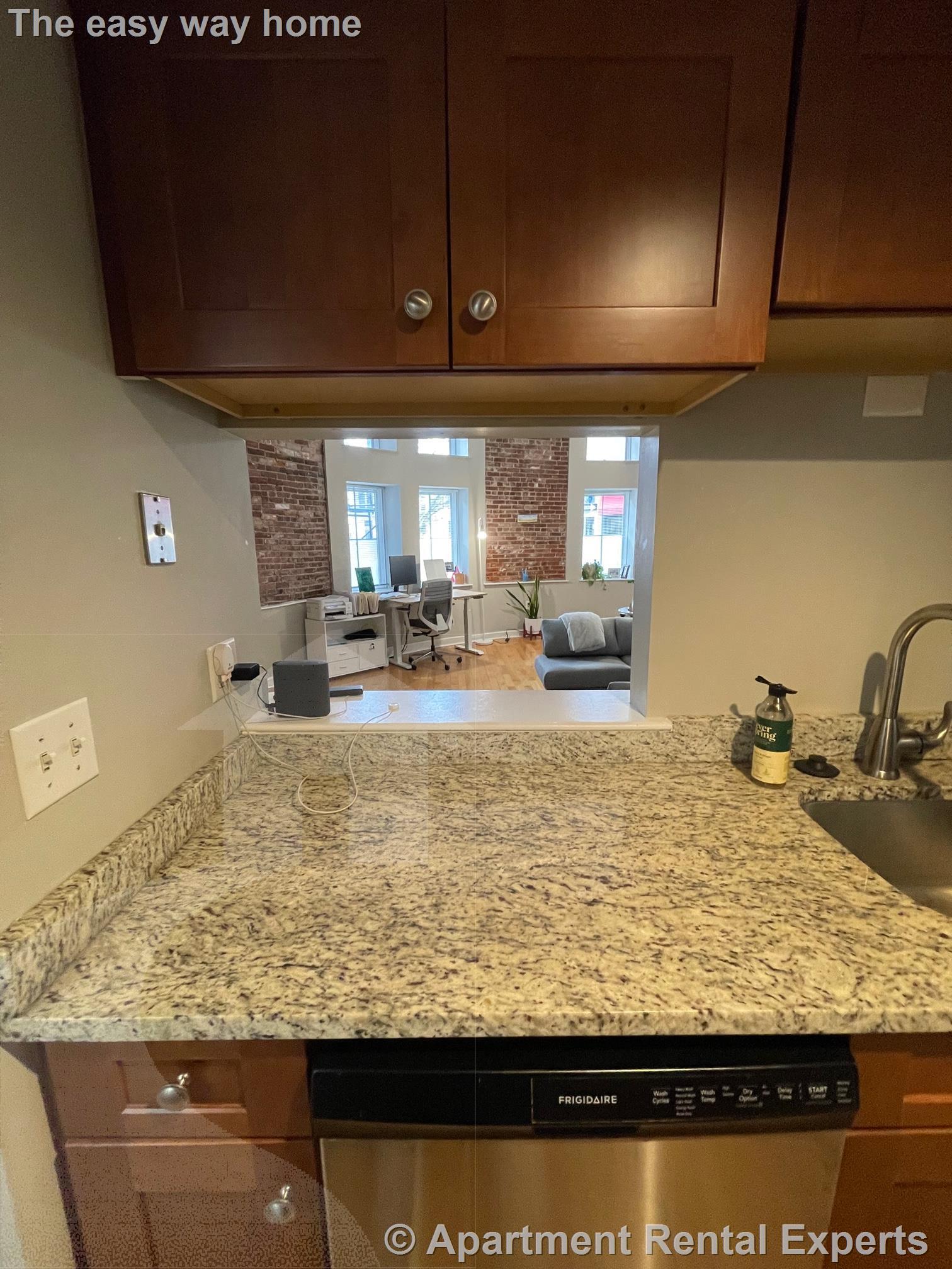 17 Bow St, Union Square