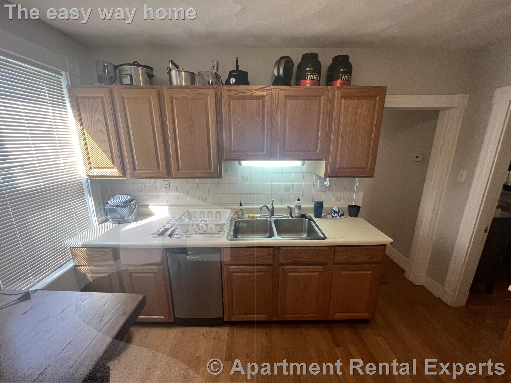 24 Ellington Rd, Davis Square