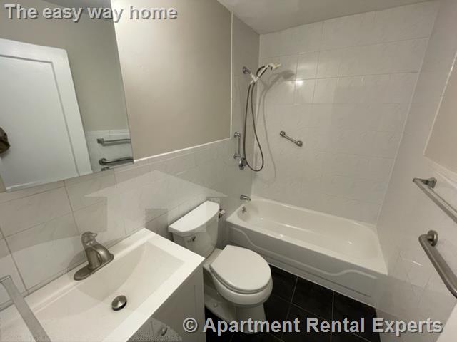 72-74 Washington St, Salem St. Area