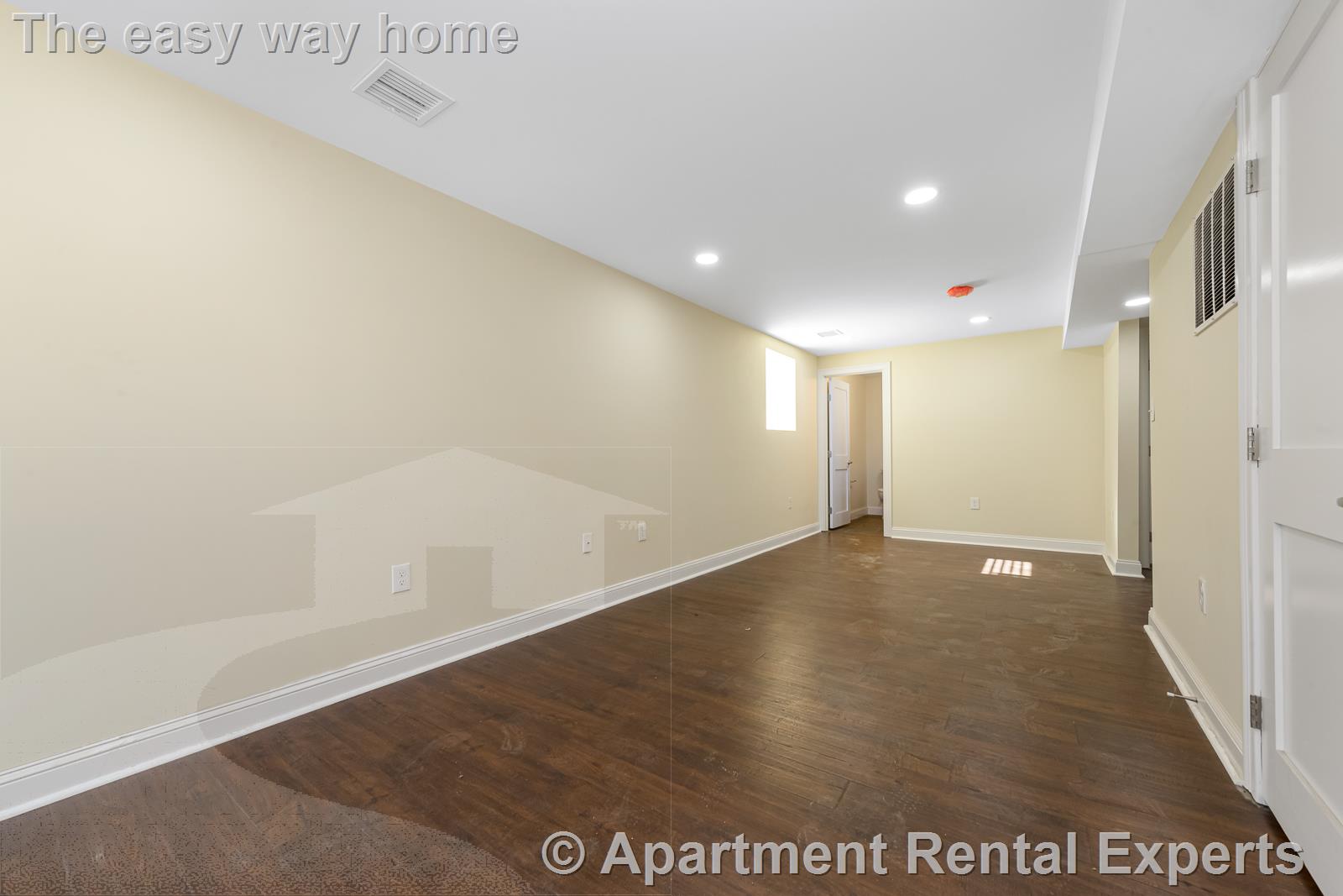 232 Fulton St, Medford Square