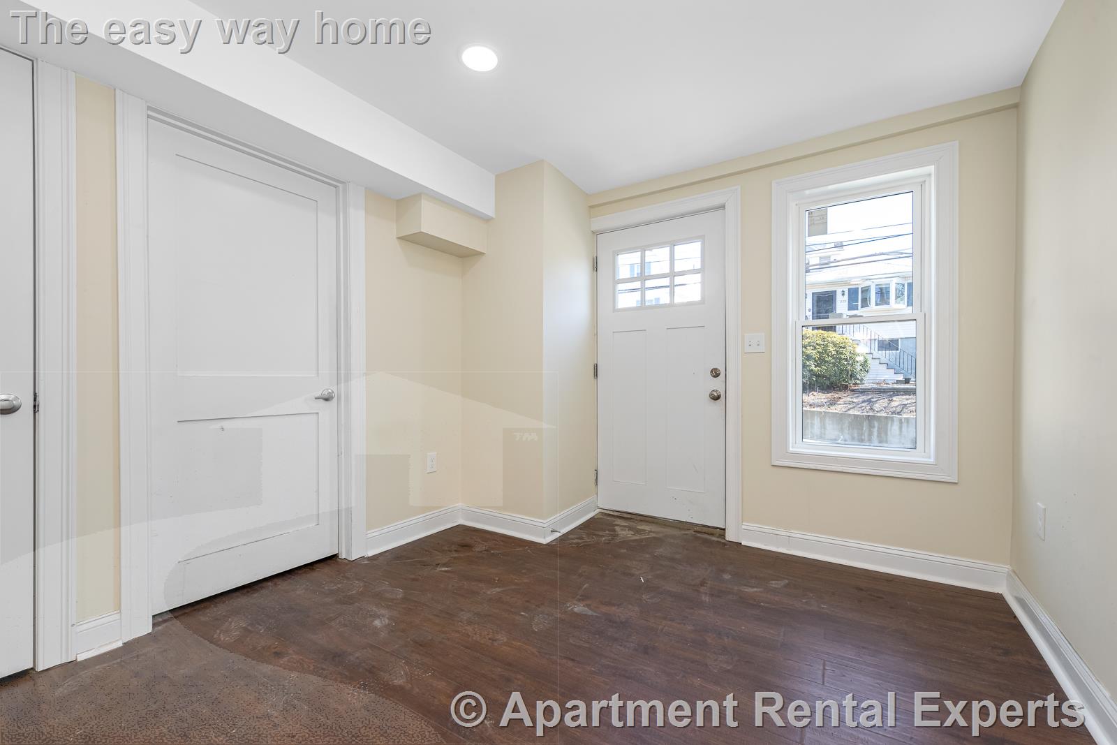 232 Fulton St, Medford Square