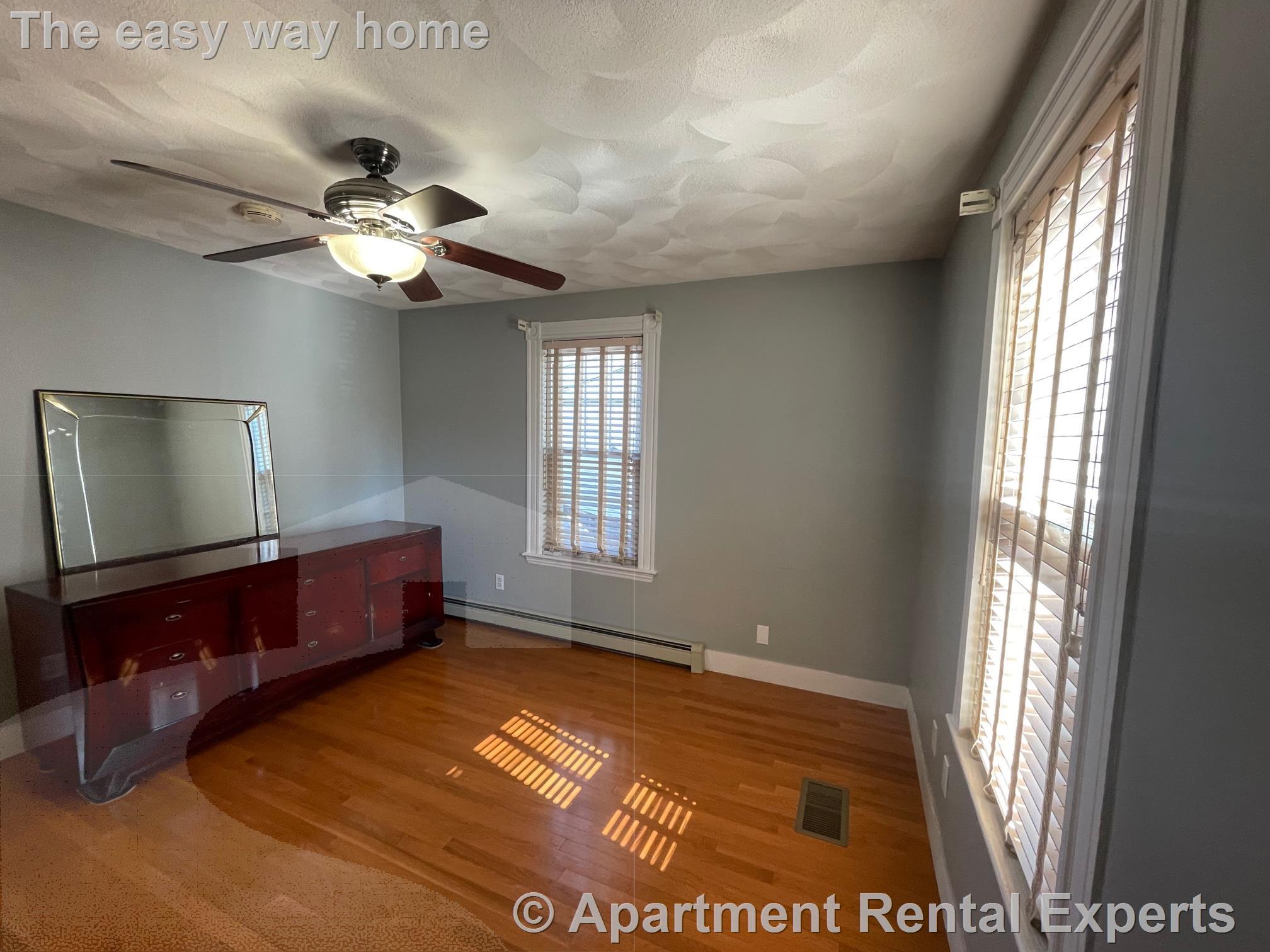 112 Boston Ave, Ball Square