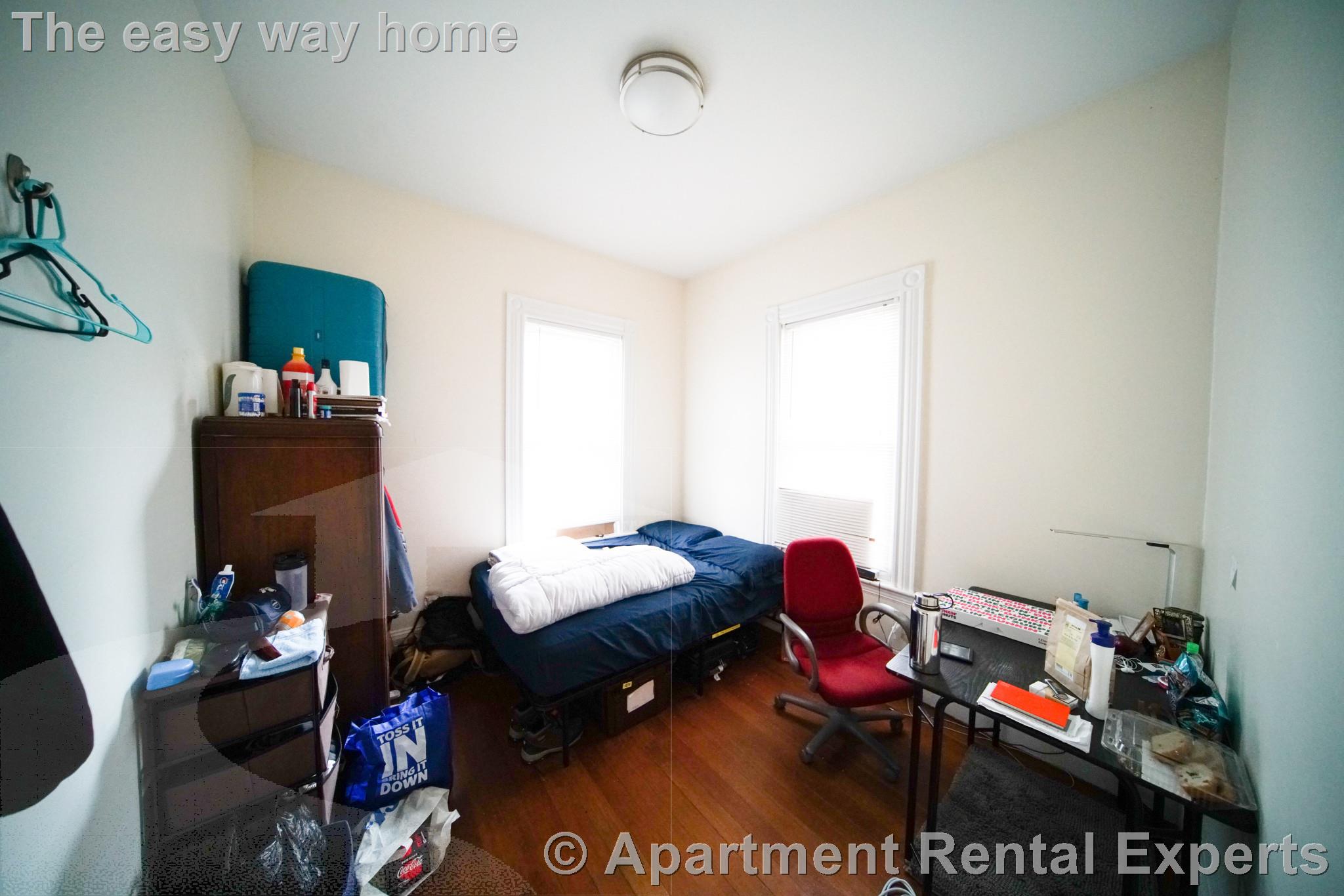 48 Ashford St, Allston