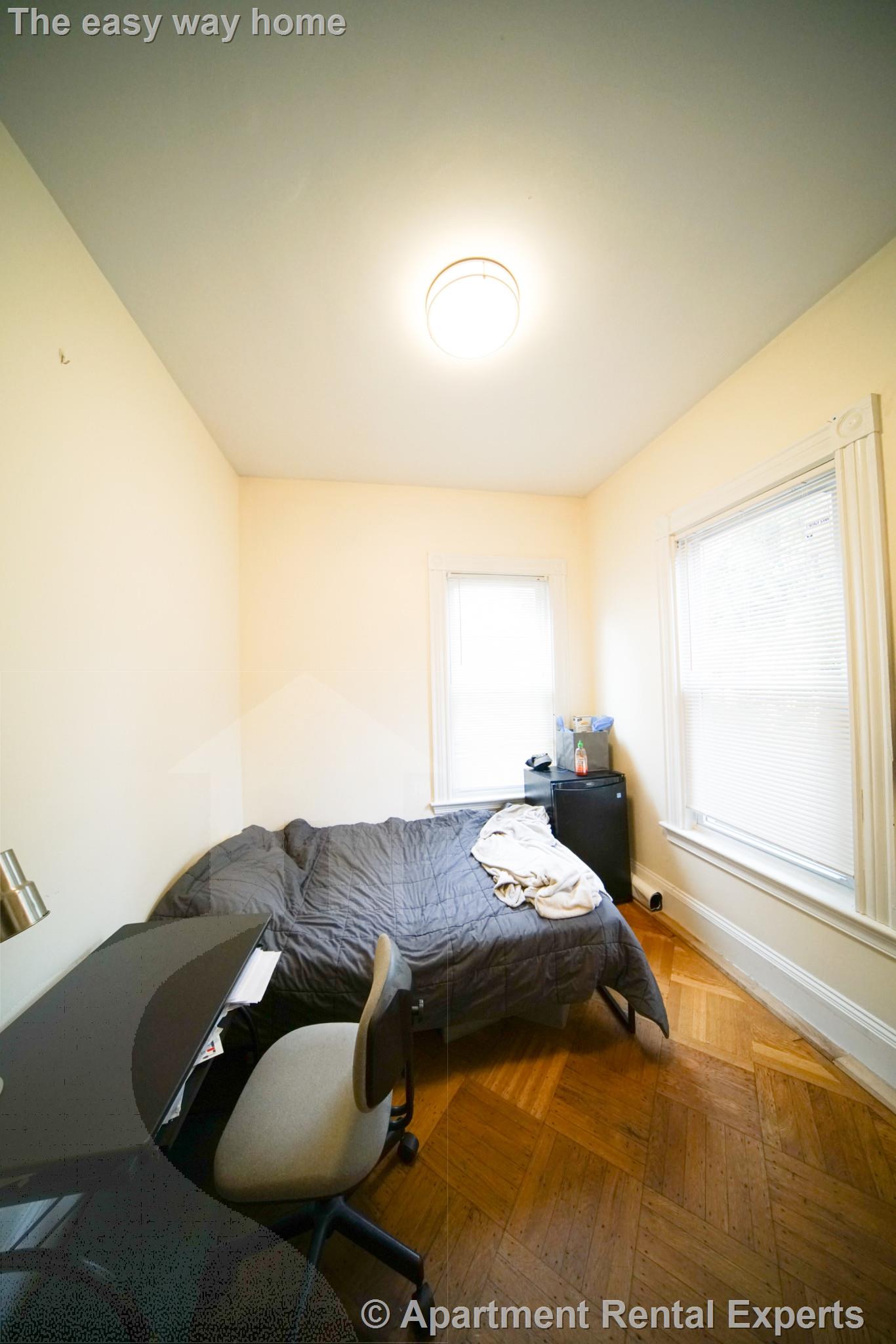 48 Ashford St, Allston