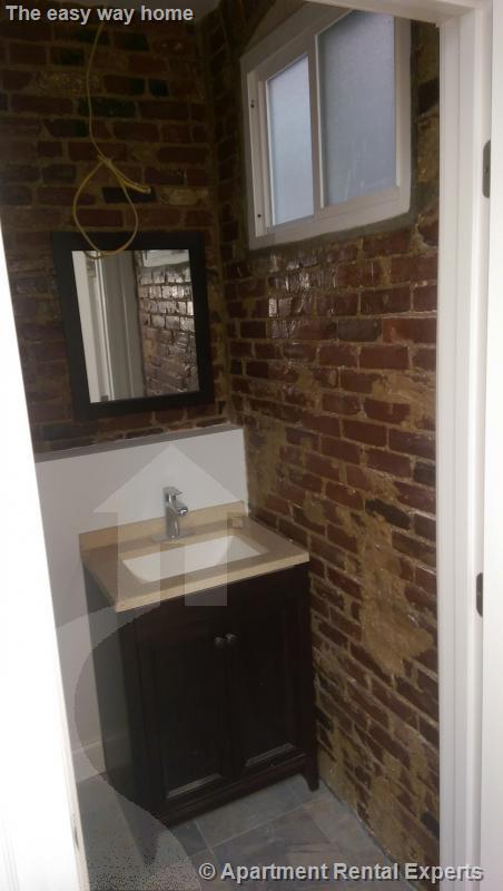 106 Hyde Park Ave, Jamaica Plain