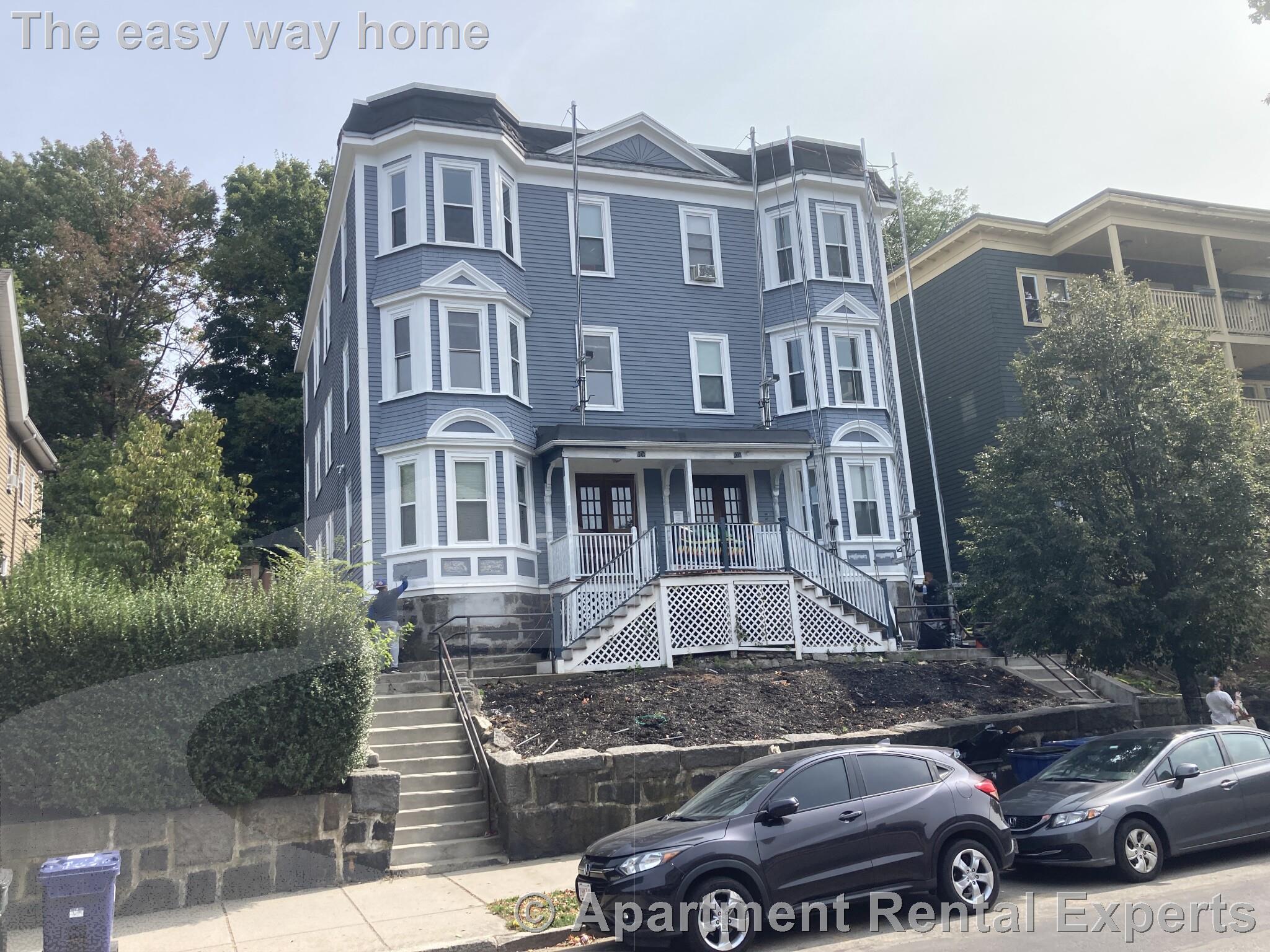 106 Hyde Park Ave, Jamaica Plain