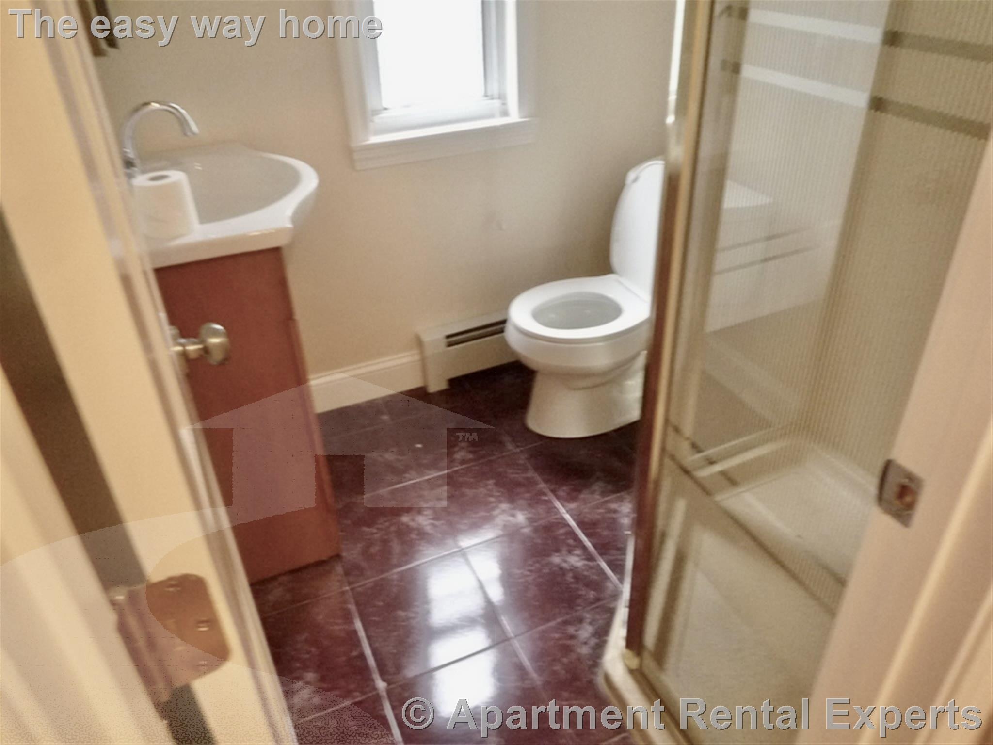 217 Willow Ave, Davis Square