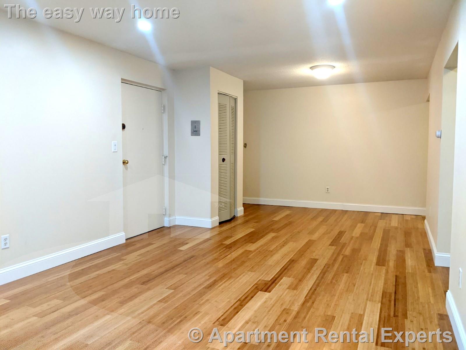 12 Cameron Ave, Davis Square