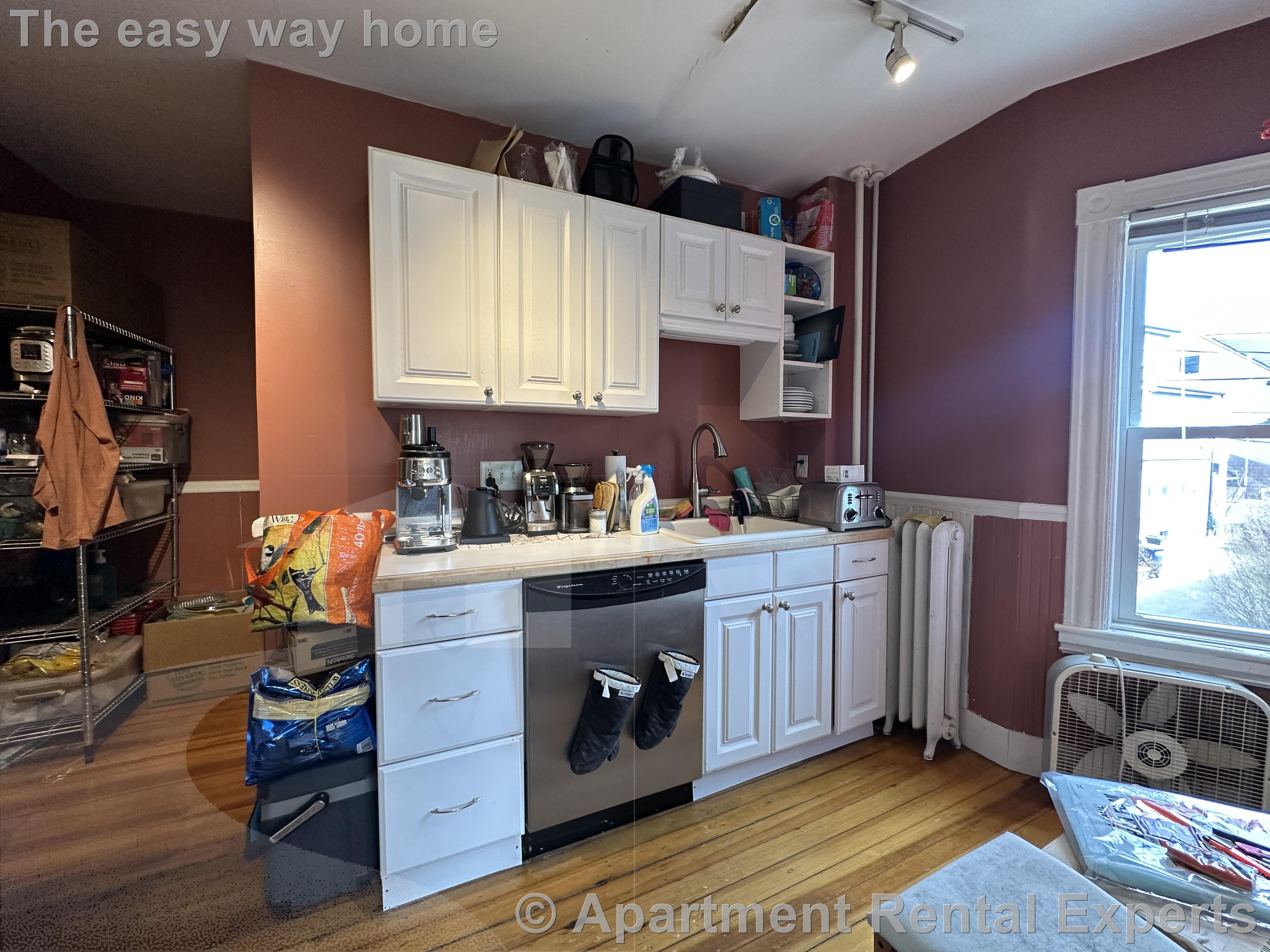 111 Woodstock St, Teele Square