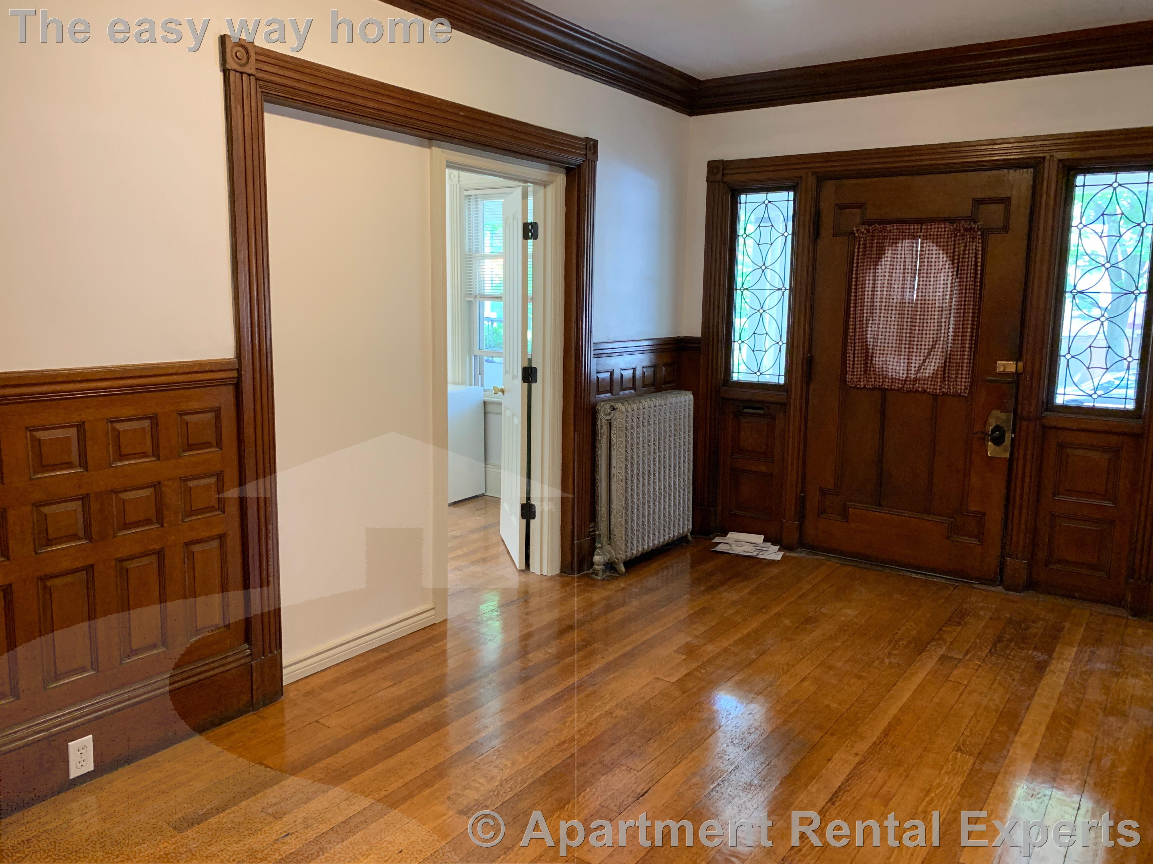 150 Babcock St, Coolidge Corner