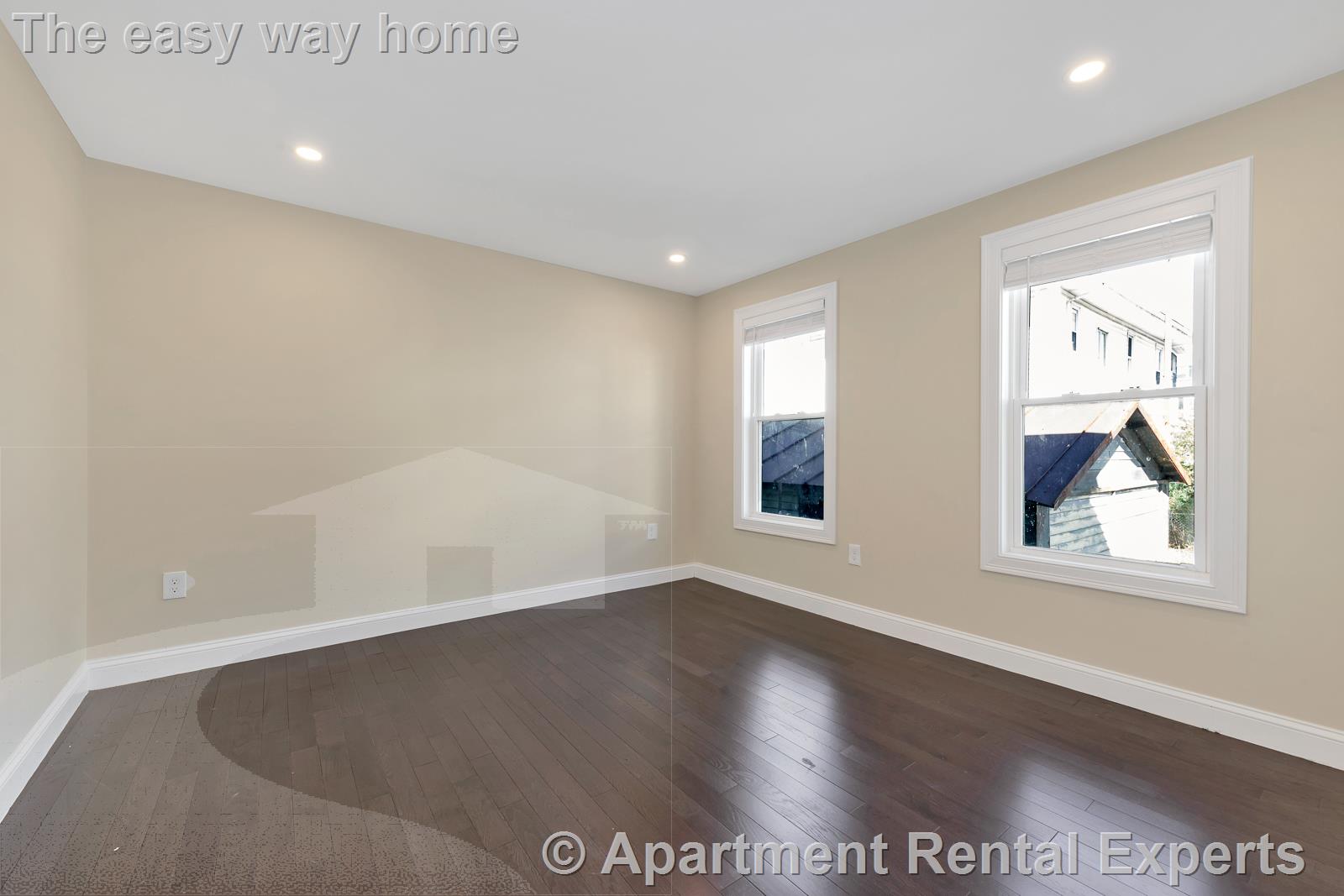 43 Wright Ave, Tufts University