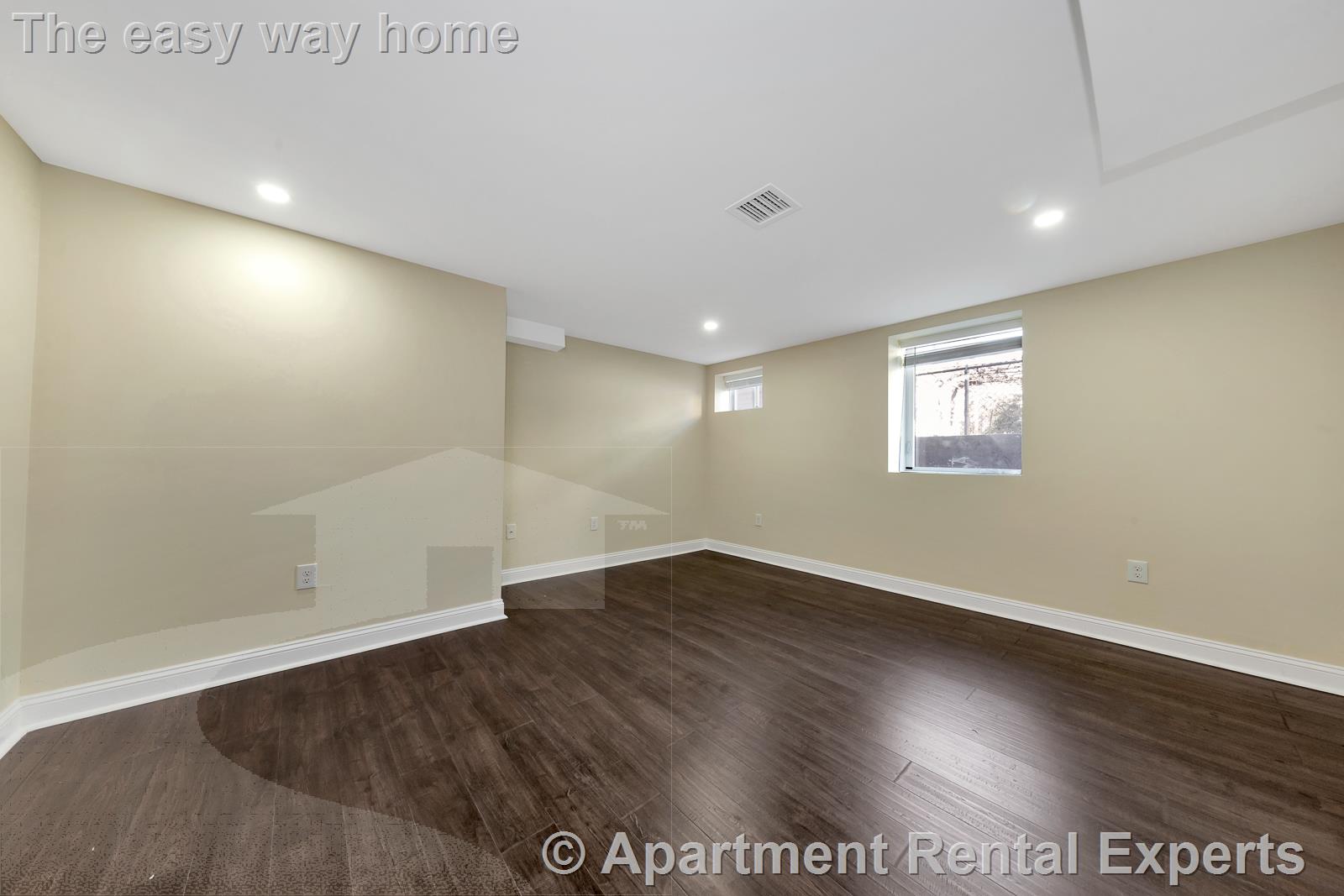 43 Wright Ave, Tufts University