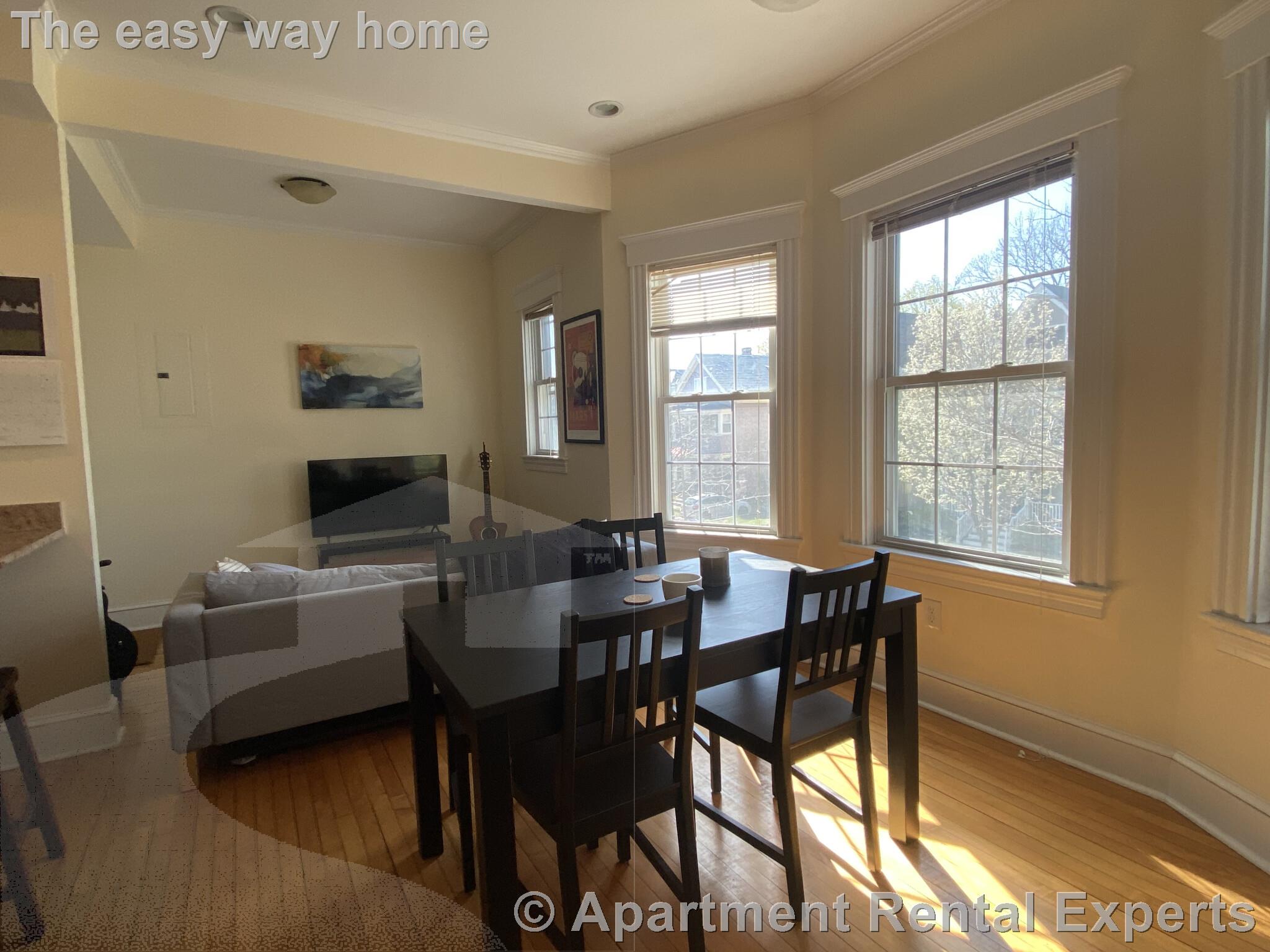 154 Magazine St, Cambridgeport
