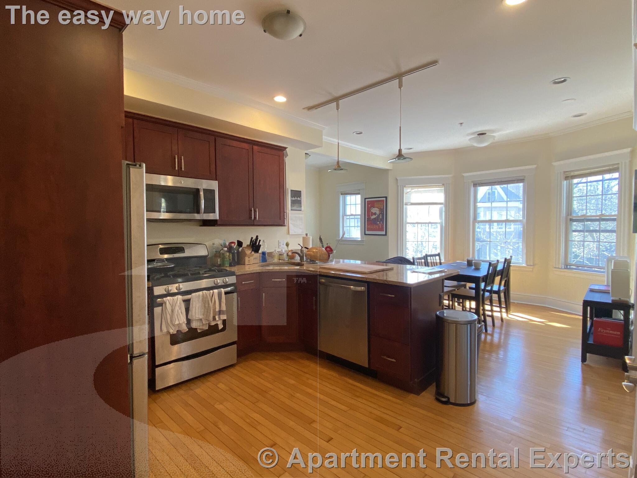 154 Magazine St, Cambridgeport