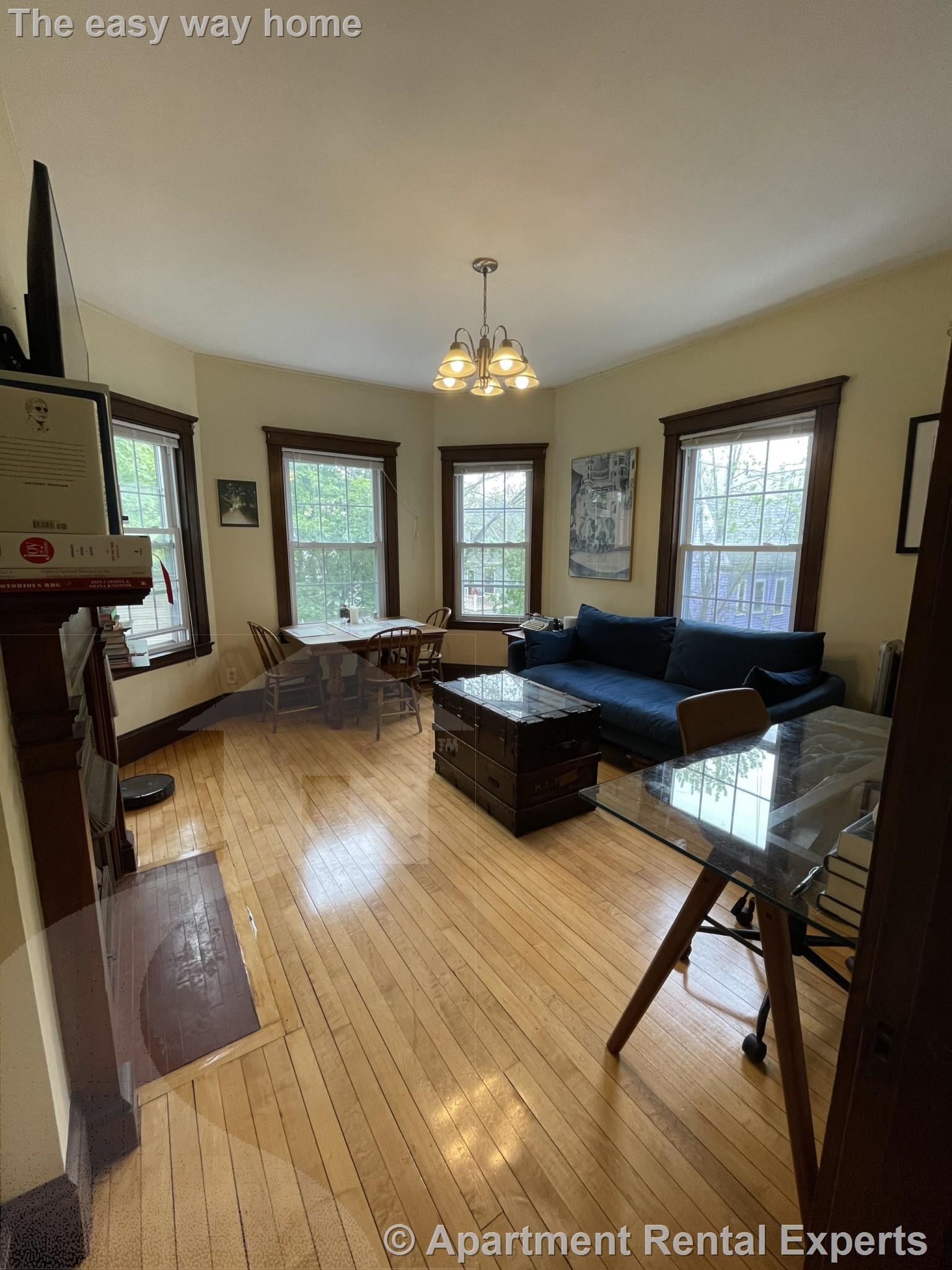 158 Magazine St, Cambridgeport