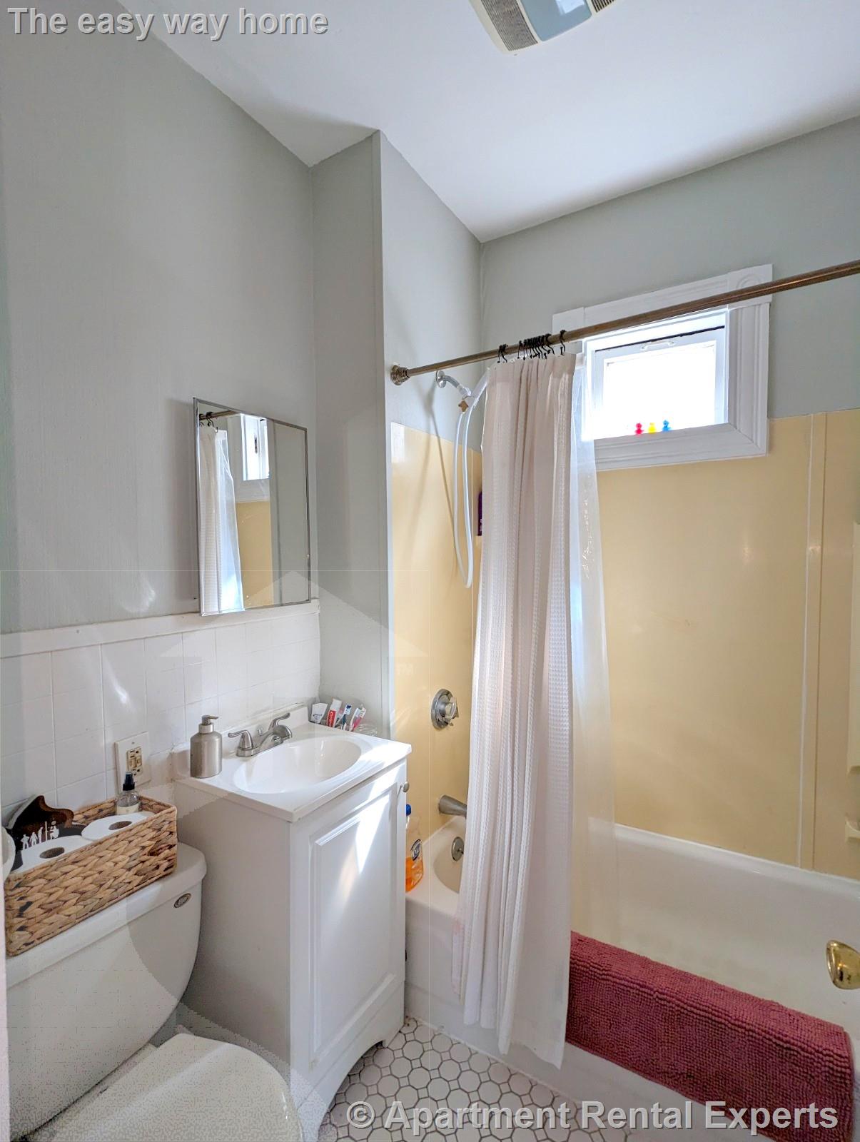 383 Highland Ave, Davis Square