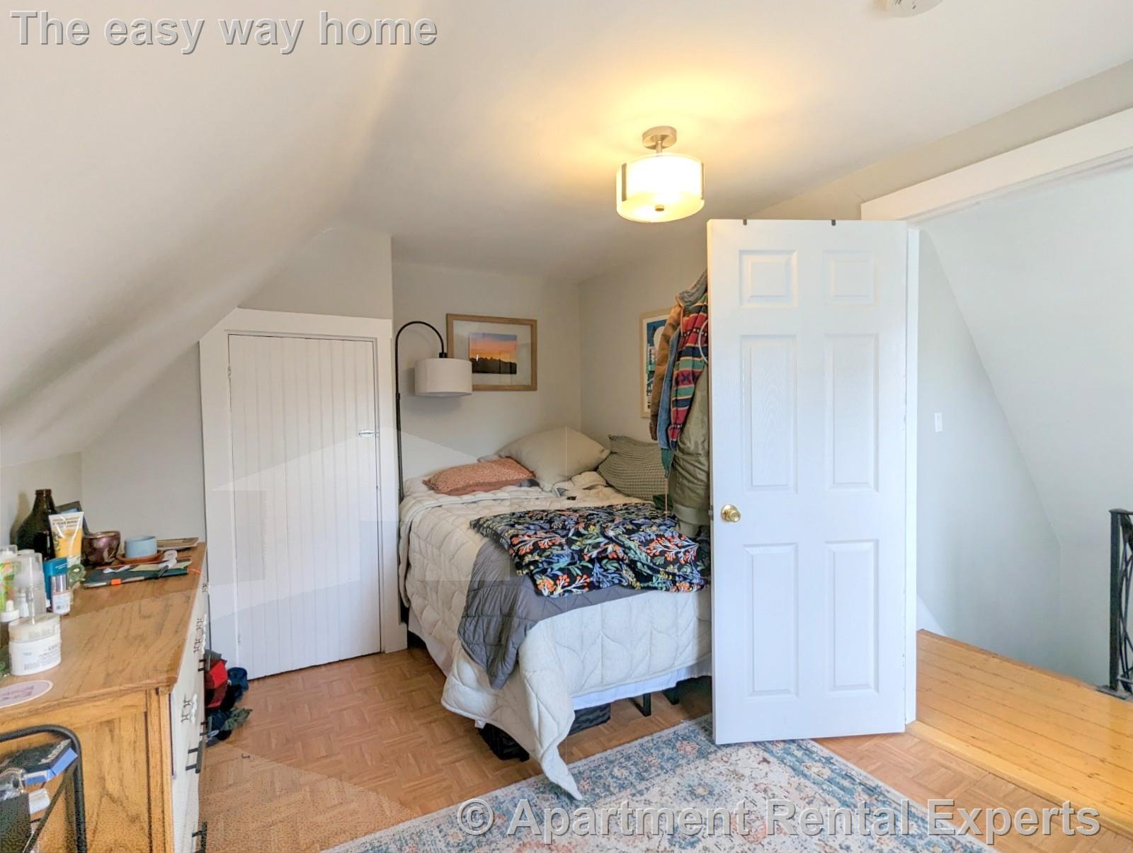 383 Highland Ave, Davis Square