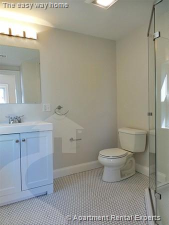 53 Columbus Ave, Prospect Hill