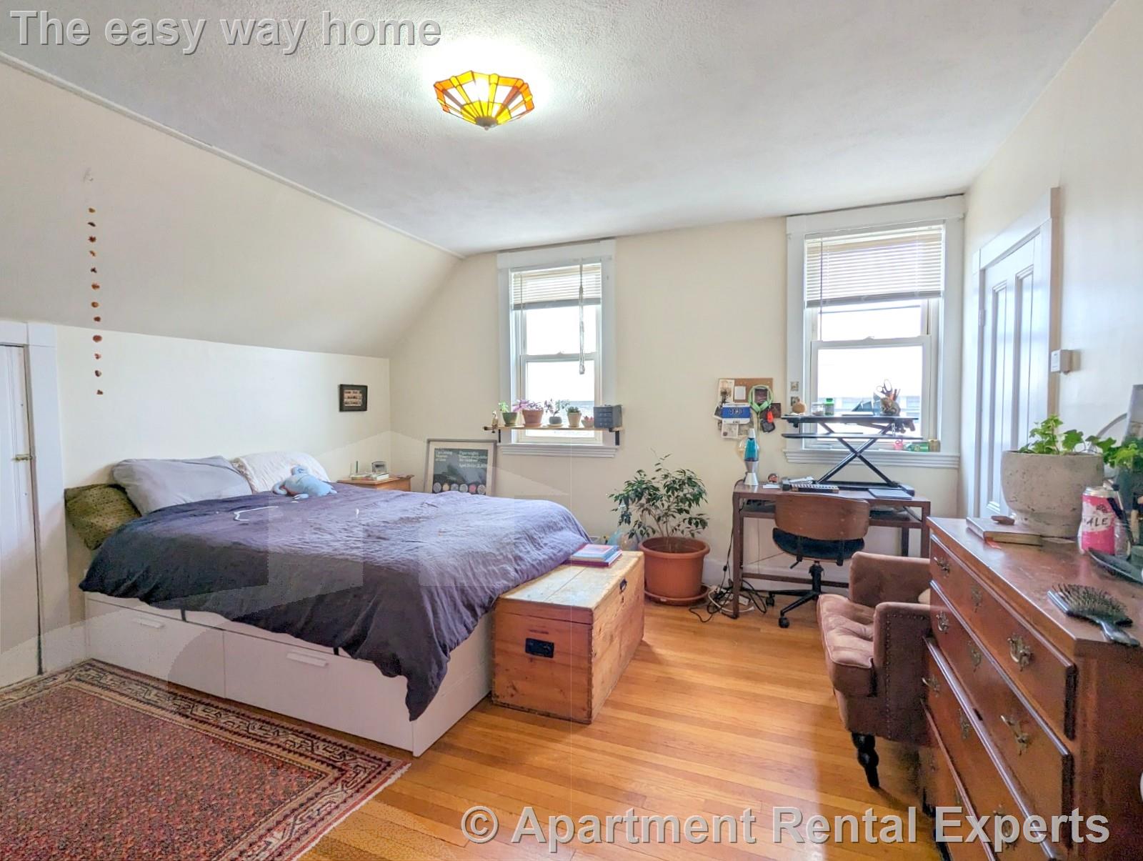 53 Cherry St, Porter Square