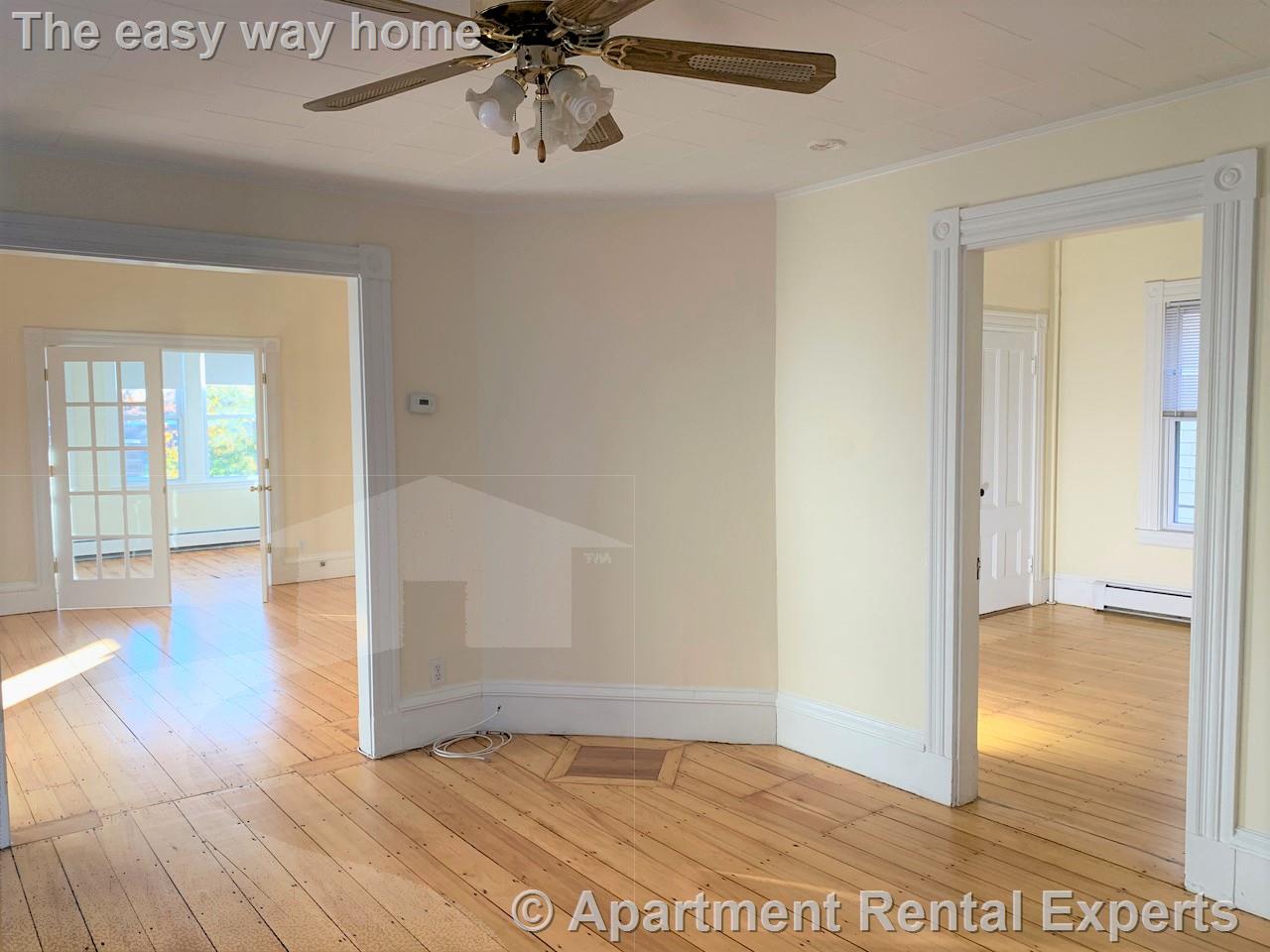 547 Broadway, Ball Square