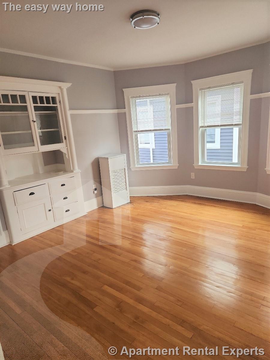 287 Medford St, Winter Hill