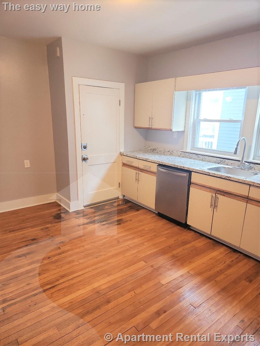 287 Medford St, Winter Hill