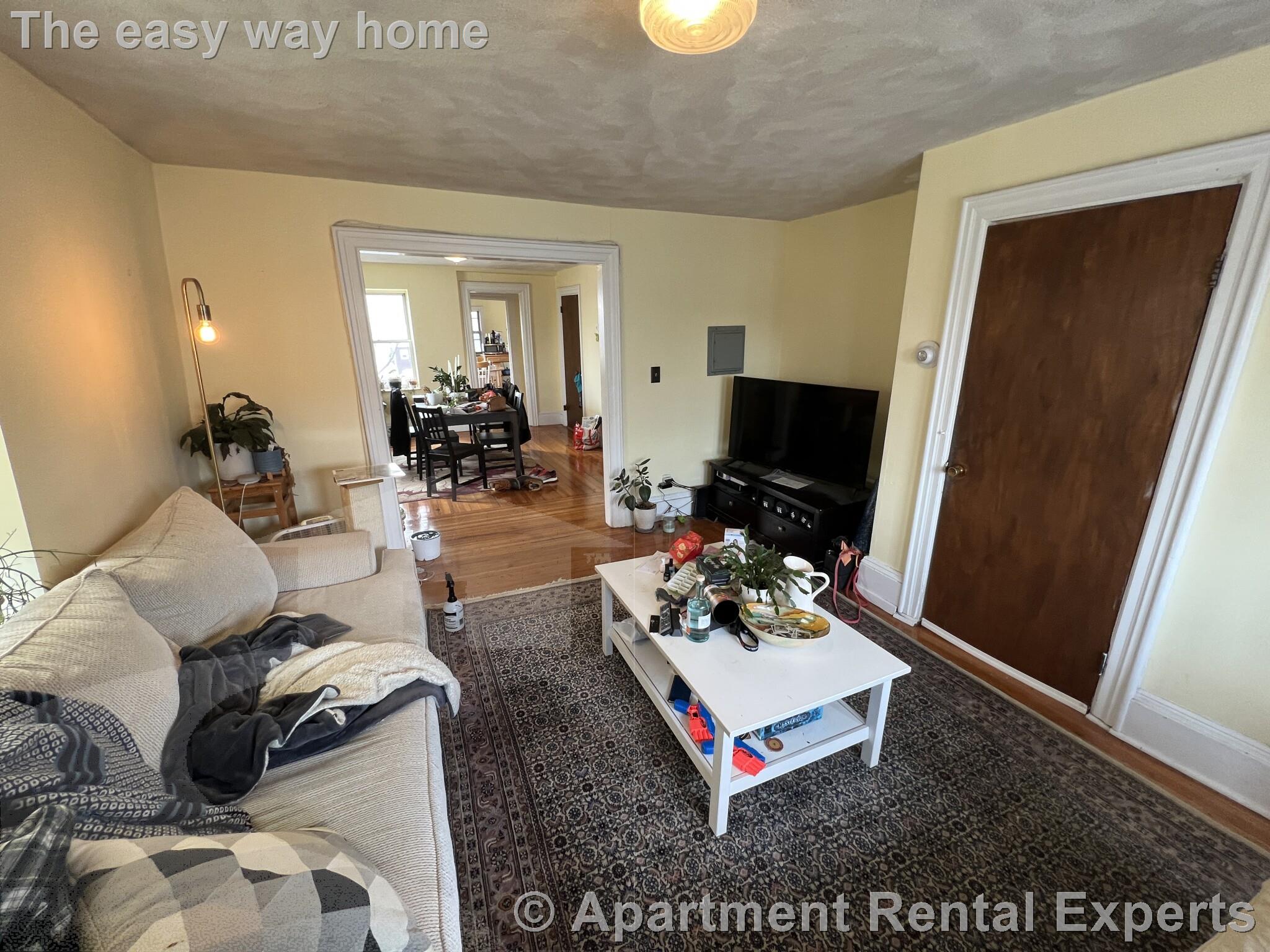 190-192 Holland St, Davis Square